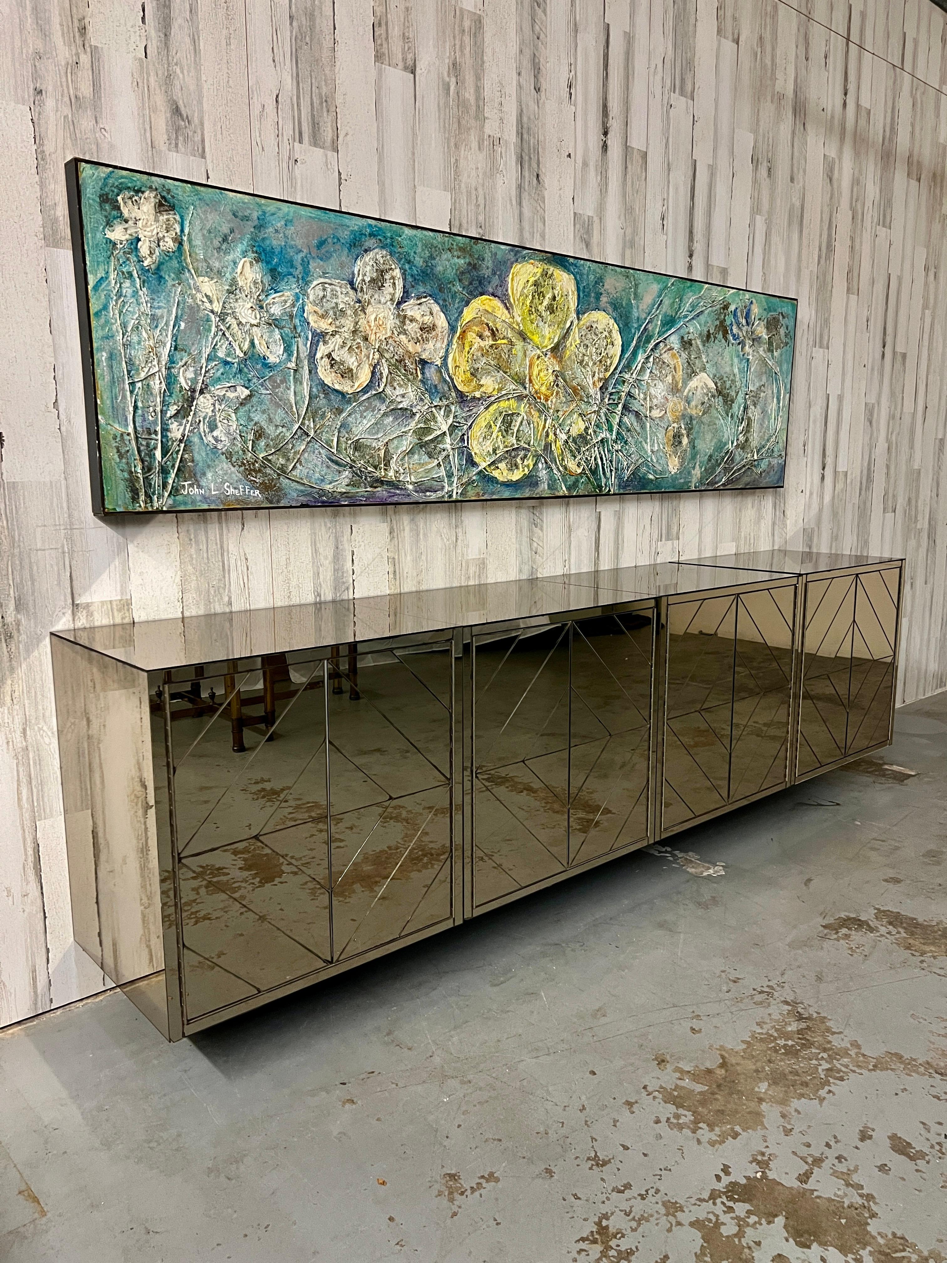 Credenza Flotante de Cuatro Piezas con Diseño de Diamante y Espejo 9