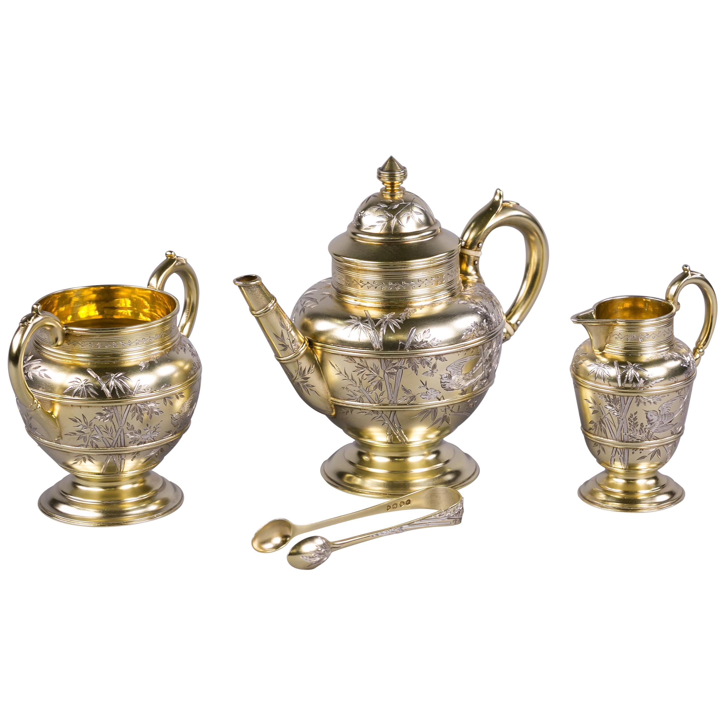 Service à thé anglais de quatre pièces en argent doré à la feuille de style Bachelor Tea Service