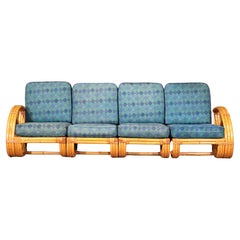 Vierteiliges Rattan-Sofa mit Untergestell