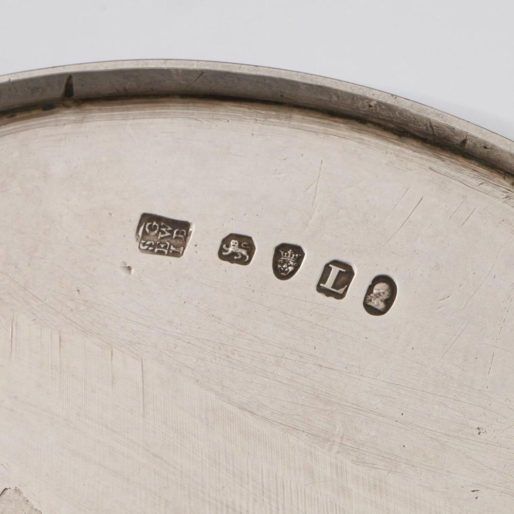Juego de té de cuatro piezas de plata de ley Londres 1803 en venta 7