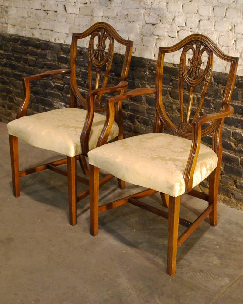 Four-Pieces Set Sheraton Style Bevan Funnel Reprodux Mahogany Dining Chairs 1
