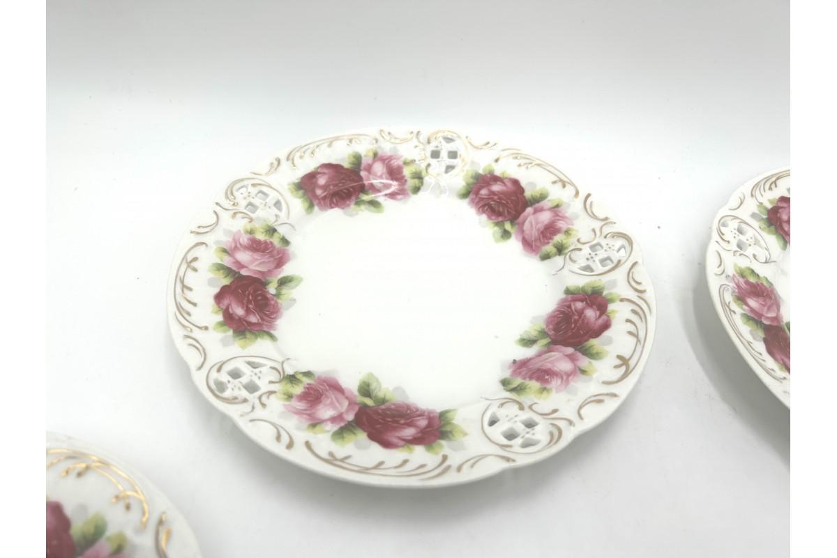 20th Century Four Plates Moliere Rosenthal Chrysantheme Cacilie, 1898-1904.