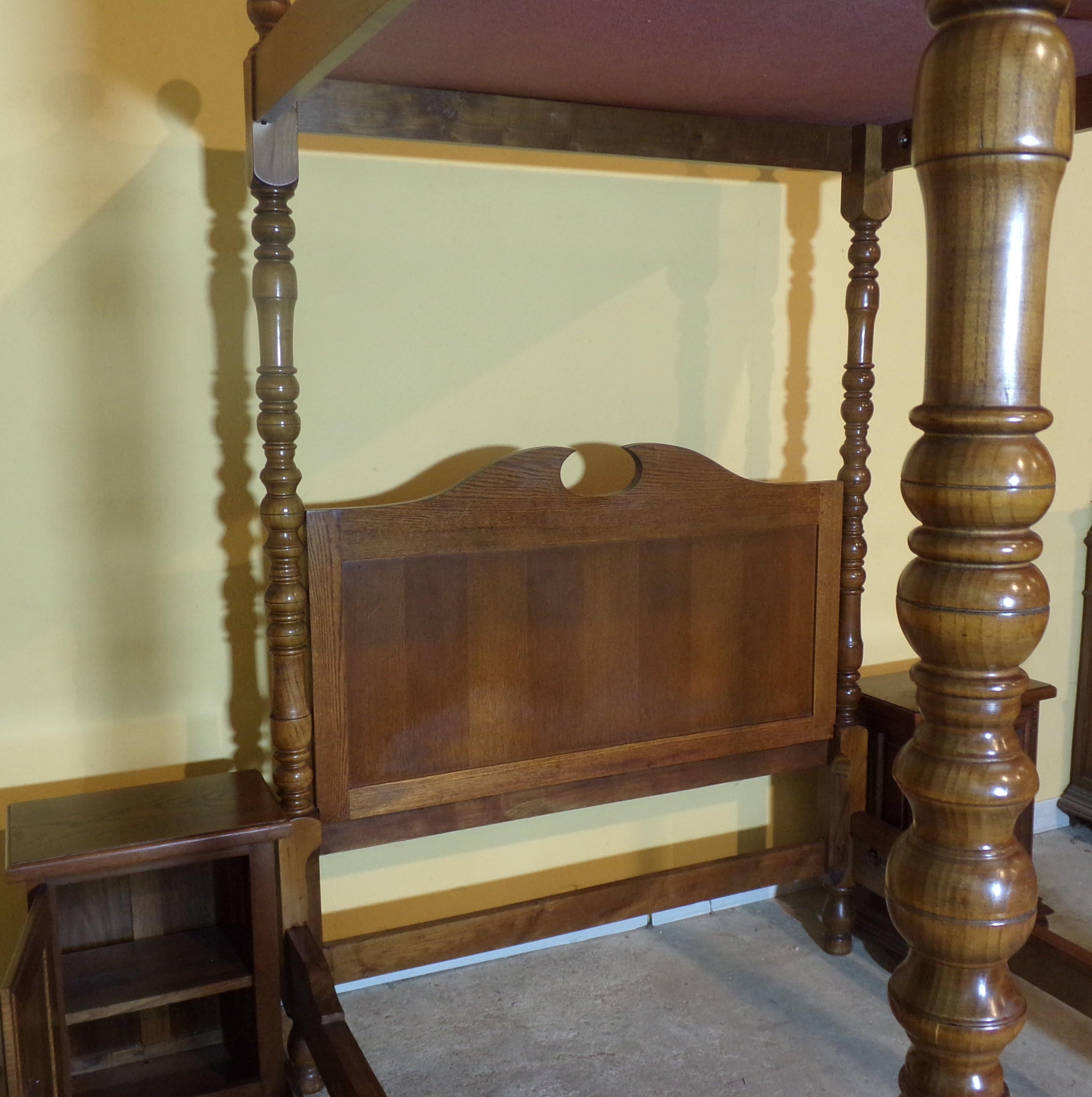 French Four Poster Bed and Two Bedside Cabinets For Sale
