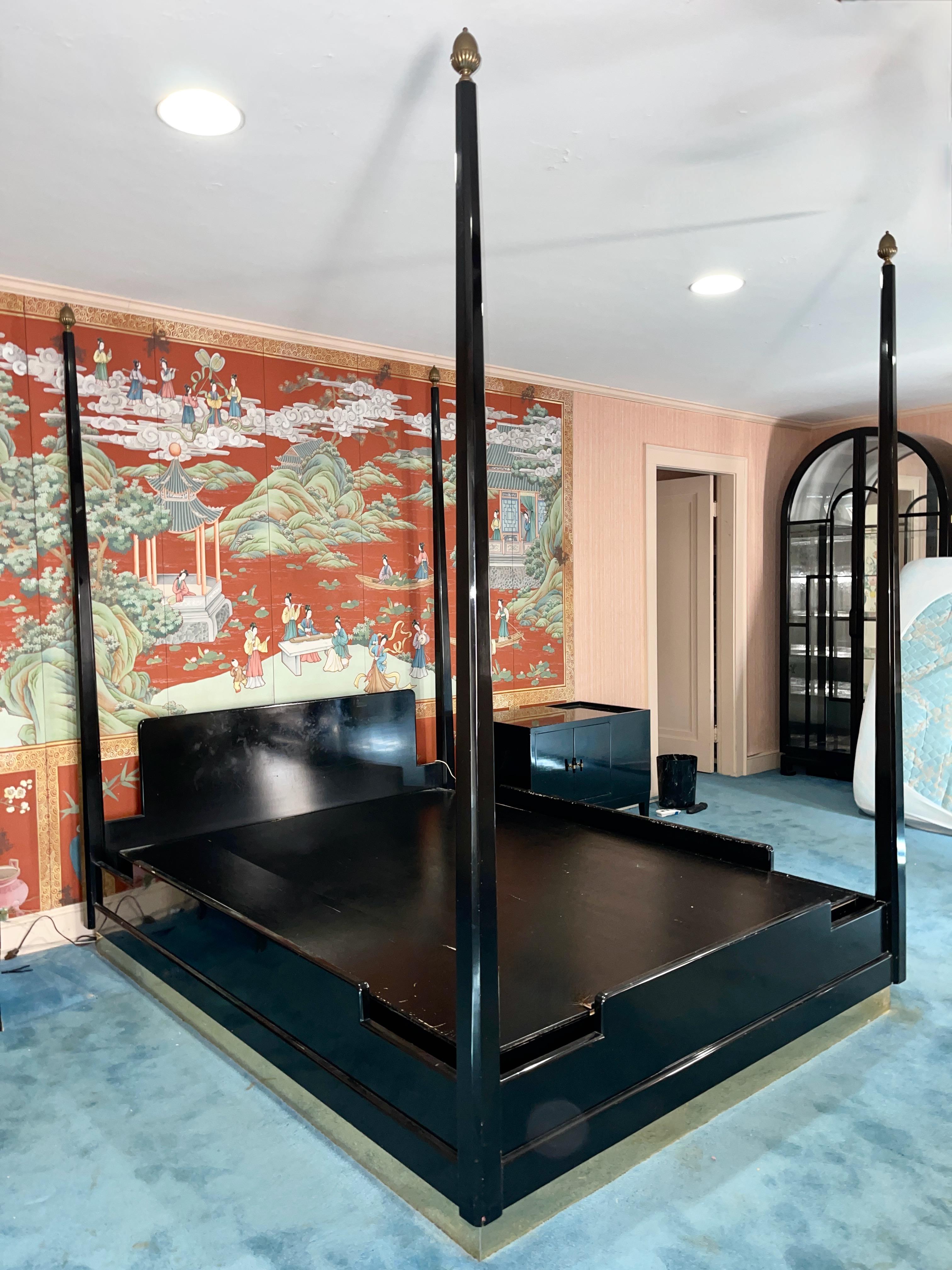 Hollywood Regency Four Poster Bed (Queen) Black Lacquer on Brass Plinth For Sale