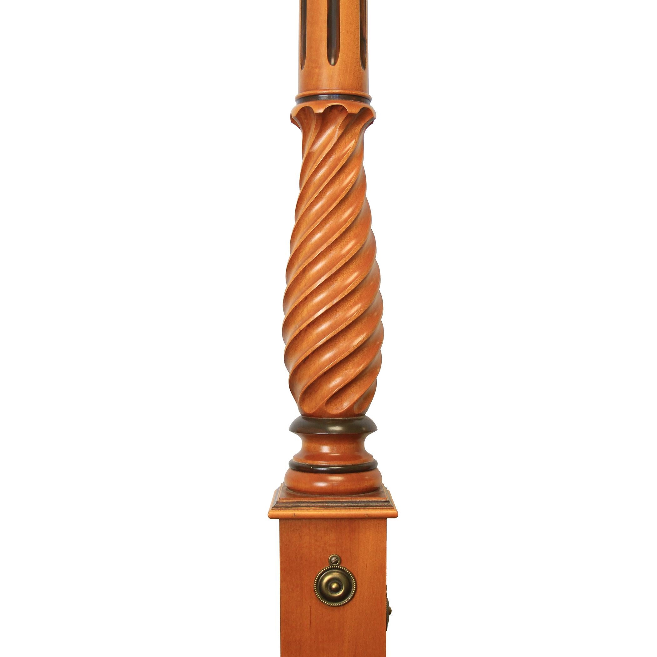 headboard finials