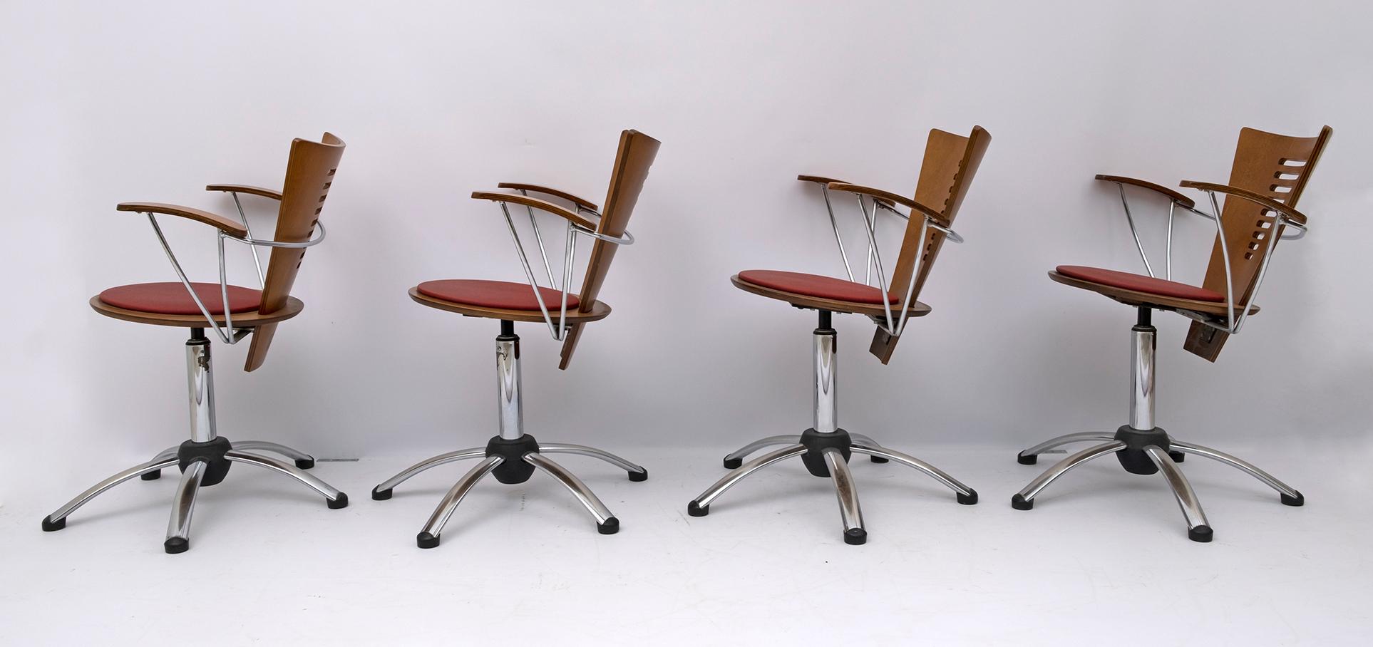 Four Postmodern Italian Swivel Chairs Curved Wood and Chromed Metal, 1980s For Sale 2
