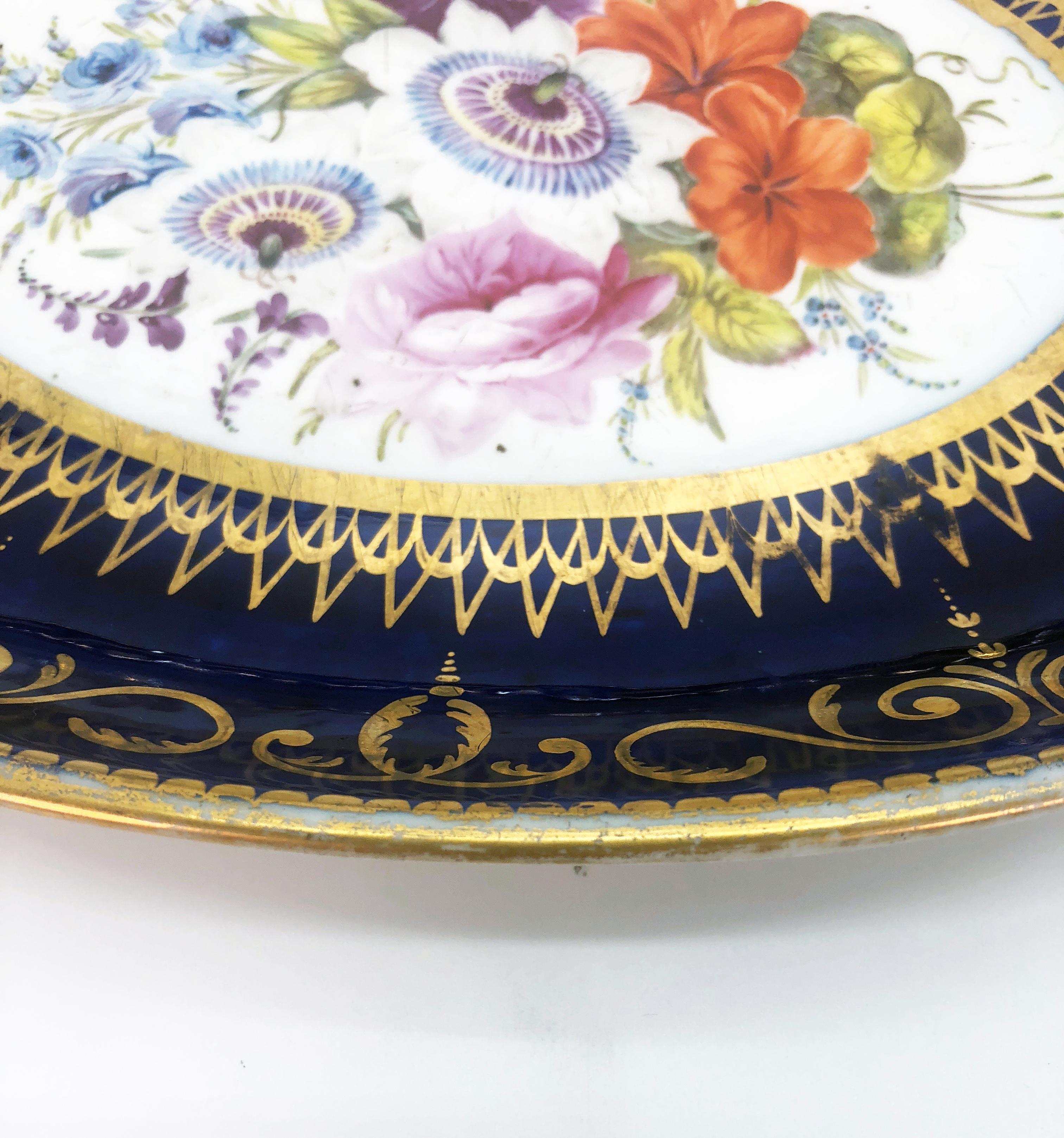 Hand-Painted Four Regency Hand Painted Porcelain Dishes by Coalport, circa 1805 For Sale