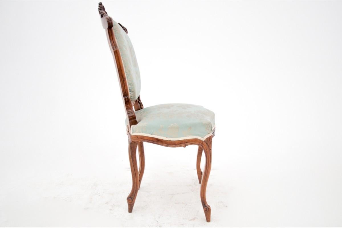 Rococo chairs, France, around 1880.

Very good condition, there is a choice of fabrics.

Wood: walnut

Dimensions: height 97 cm, height 46 cm, width 44 cm, seat height 44 cm 52 cm.
