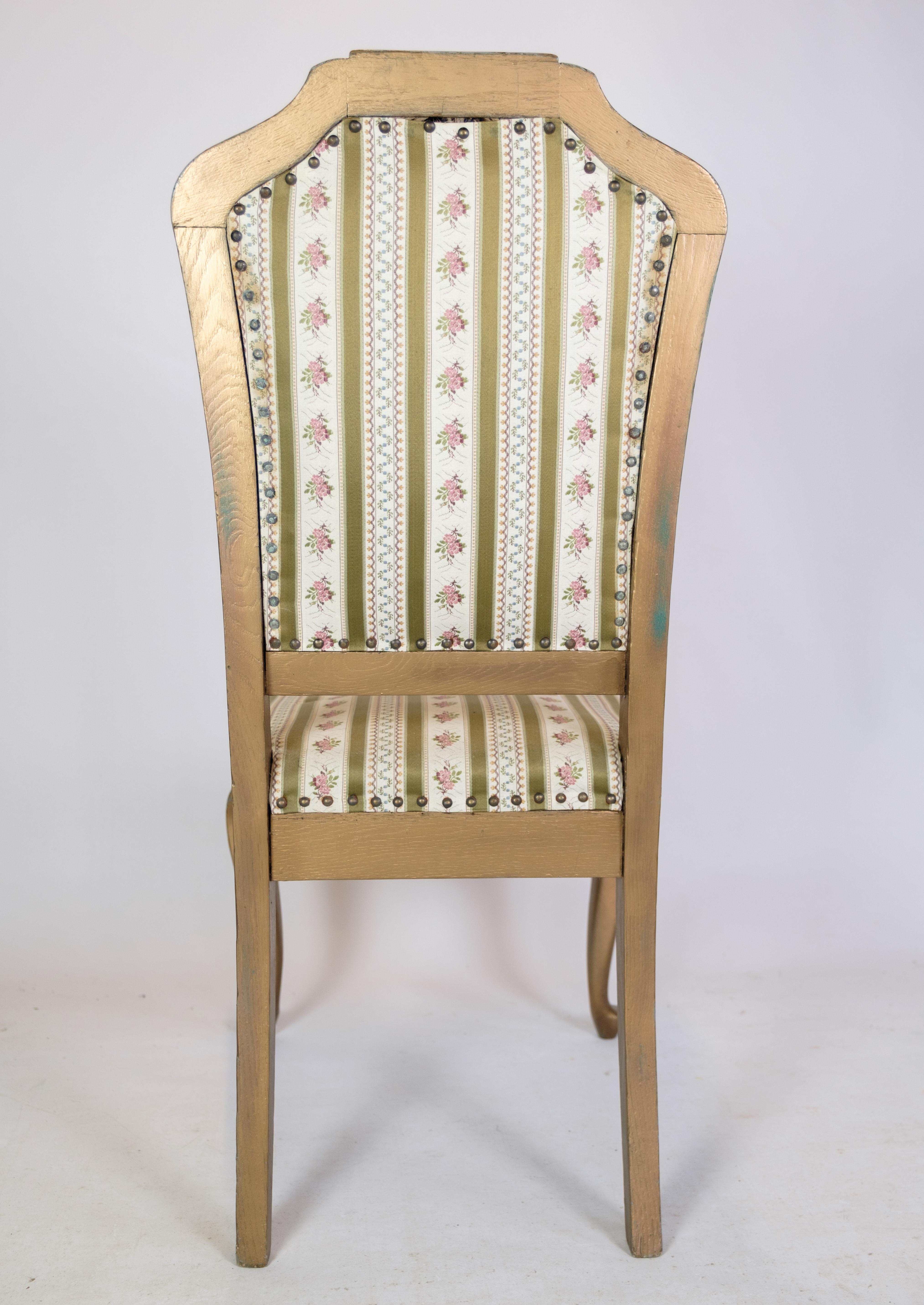 Four Rococo chairs in Glit wood with striped fabric from the 1930s For Sale 2