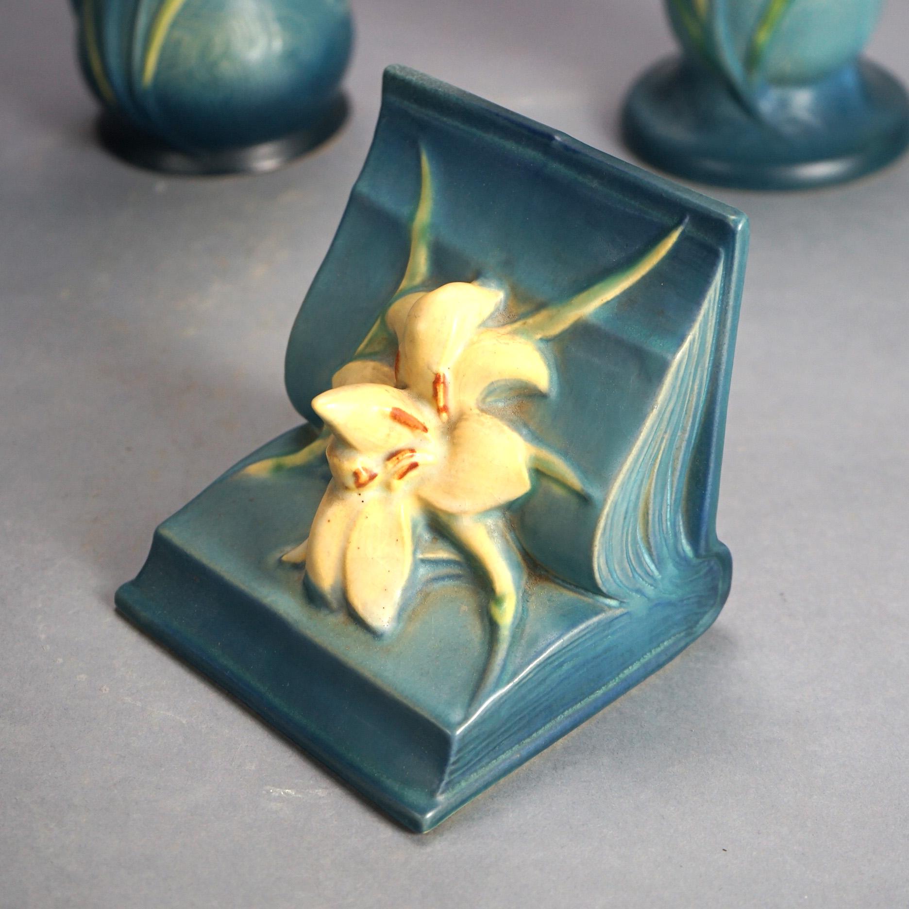 Four Roseville Art Pottery Pieces, Zephyr Lily in Blue, Signed, Mid 20thC In Good Condition In Big Flats, NY