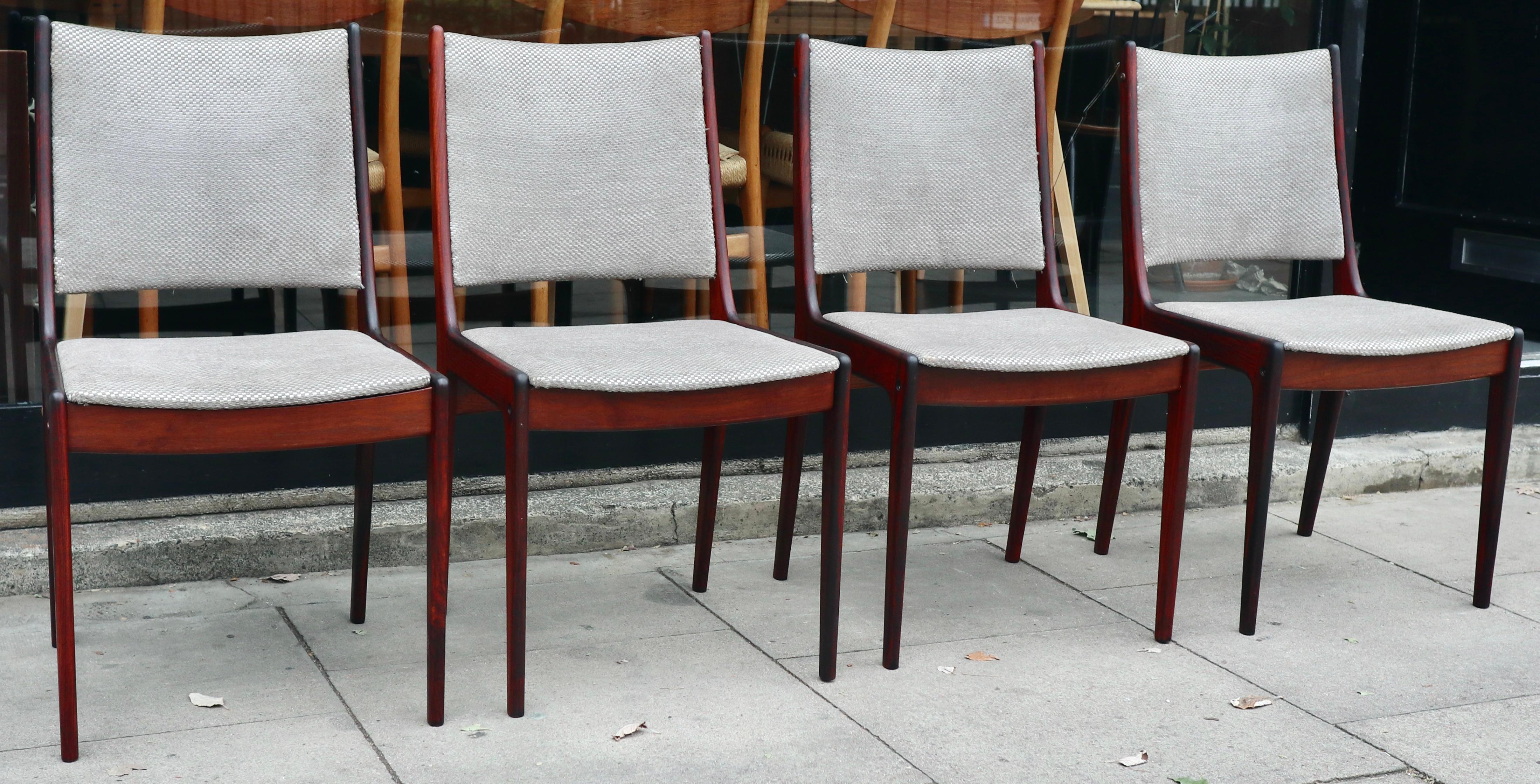20th Century Four rosewood dining Chairs by Johannes Andersen for Uldum Møbelfabrik 1960s For Sale