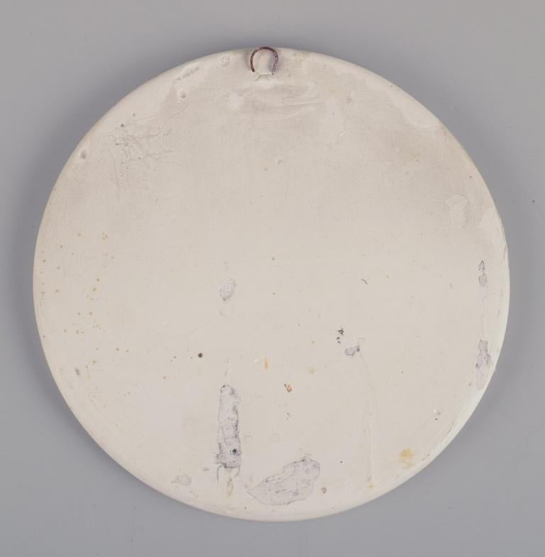 Four round wall reliefs in plaster. Ca 1900 For Sale 1