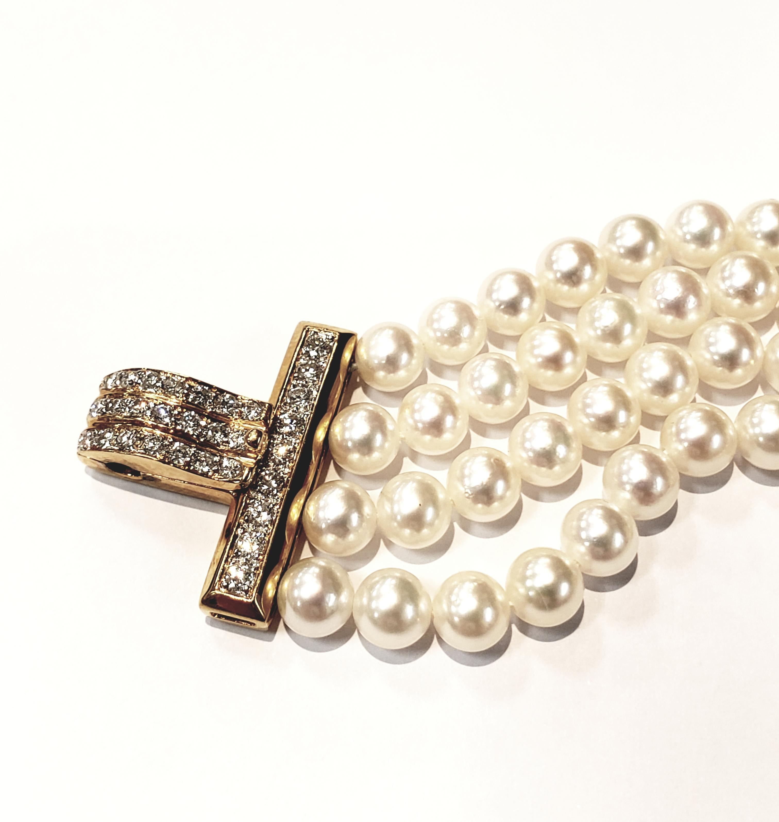 Four-Row Cultured Pearl Bracelet with 18 Karat Yellow Gold Diamonds For Sale 2