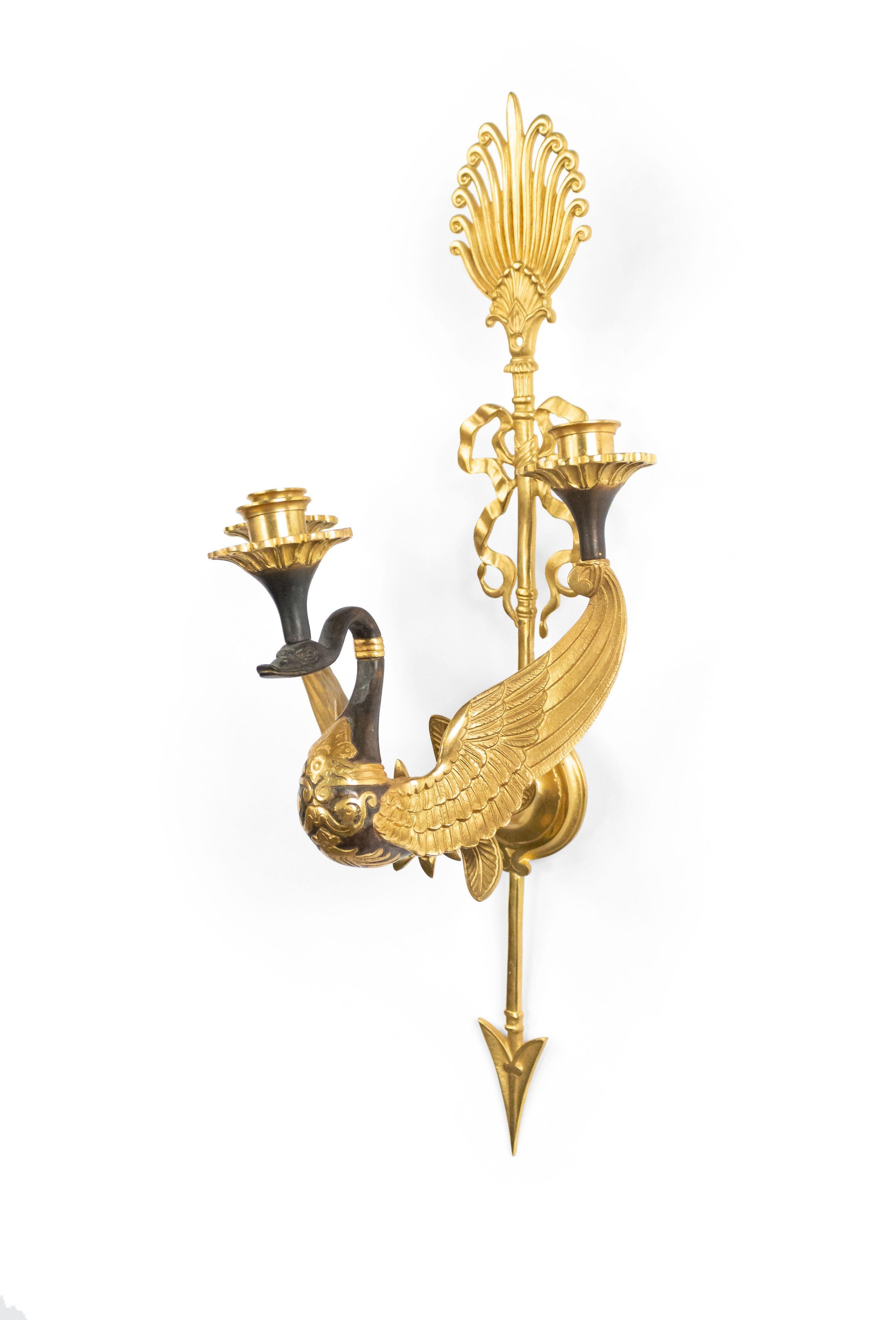Four Russian Neoclassic Style Ormolu and Bronze Swan Wall Sconces In Good Condition For Sale In New York, NY