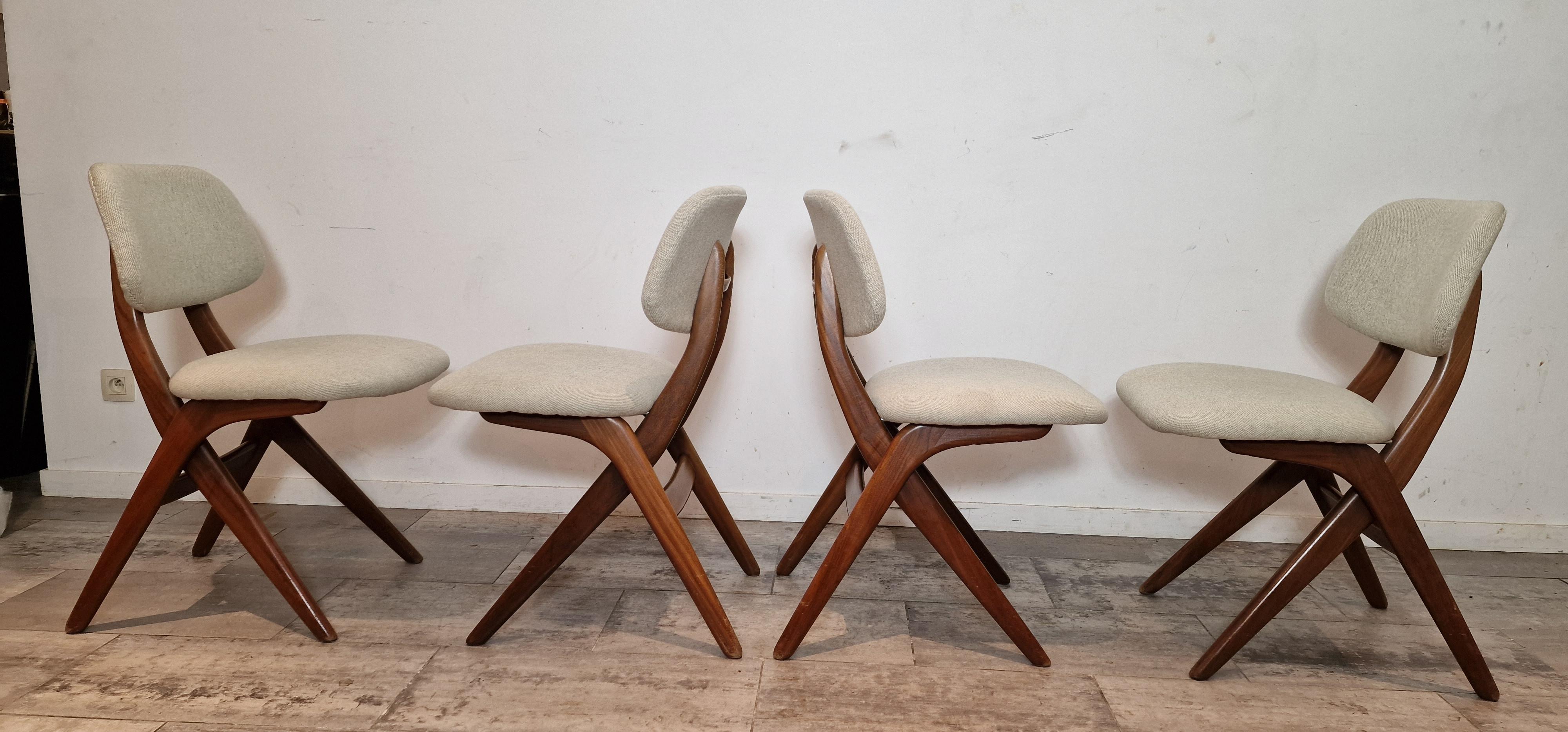 Mid-Century Modern Four Scissor Chairs from Louis Van Teeffelen for Wébé For Sale