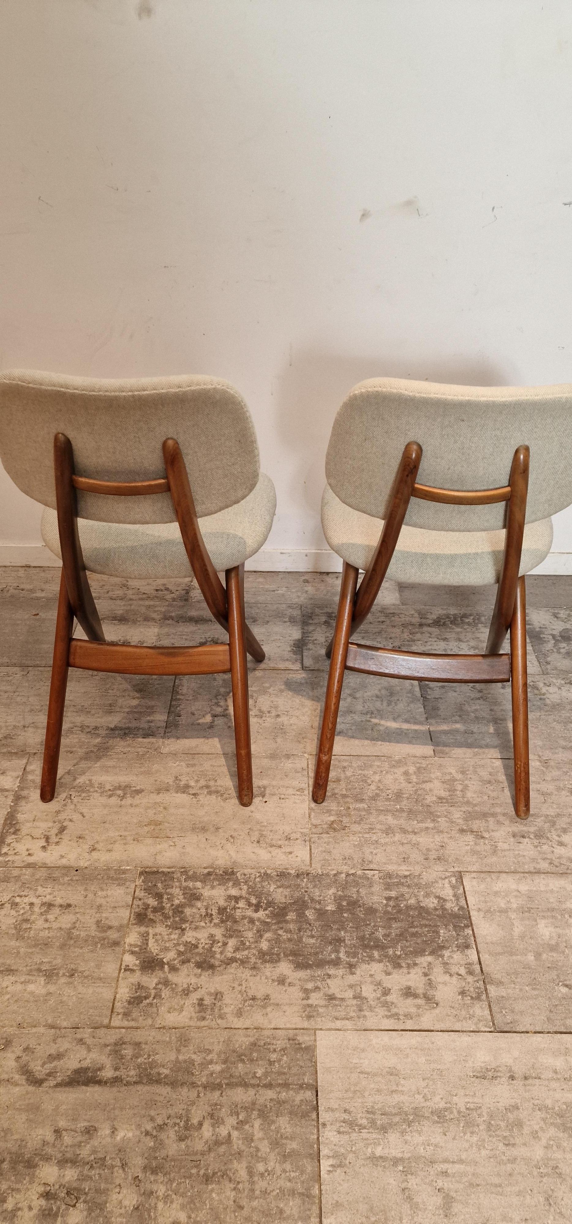 Four Scissor Chairs from Louis Van Teeffelen for Wébé In Good Condition For Sale In Waasmunster, BE