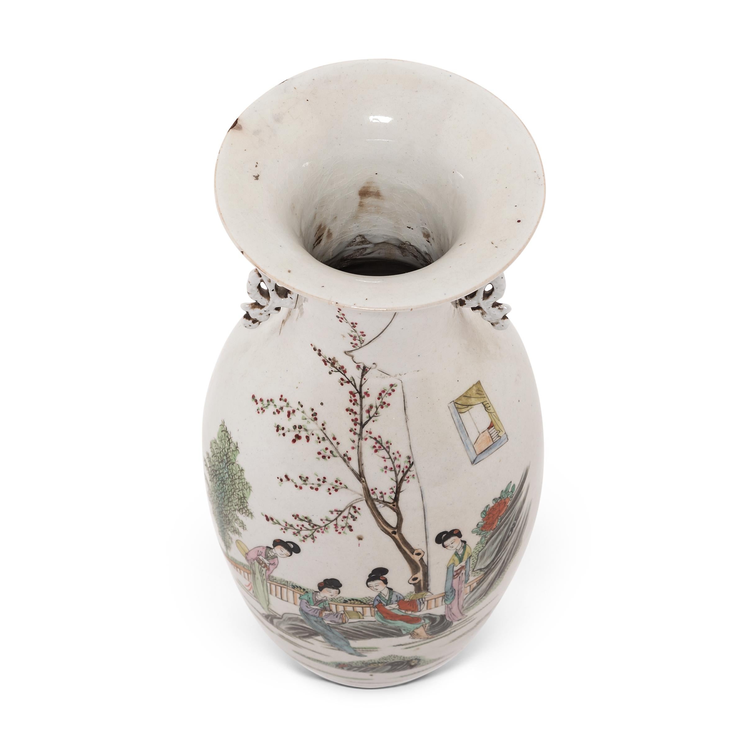 Four Seasons Chinese Phoenix Tail Vase, c. 1850 In Good Condition For Sale In Chicago, IL