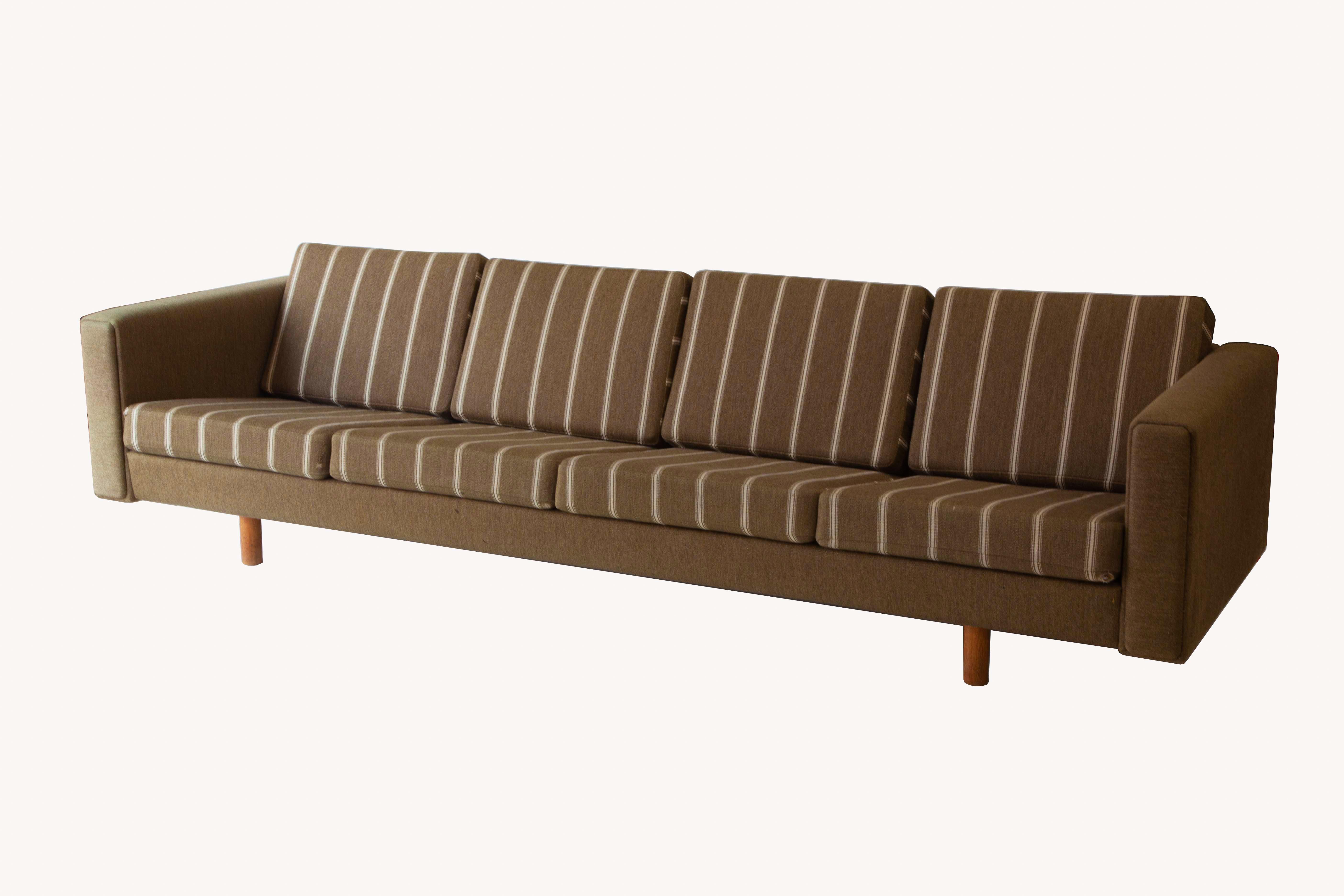 Scandinavian Modern Four-Seat Sofa by Wegner for GETAMA For Sale