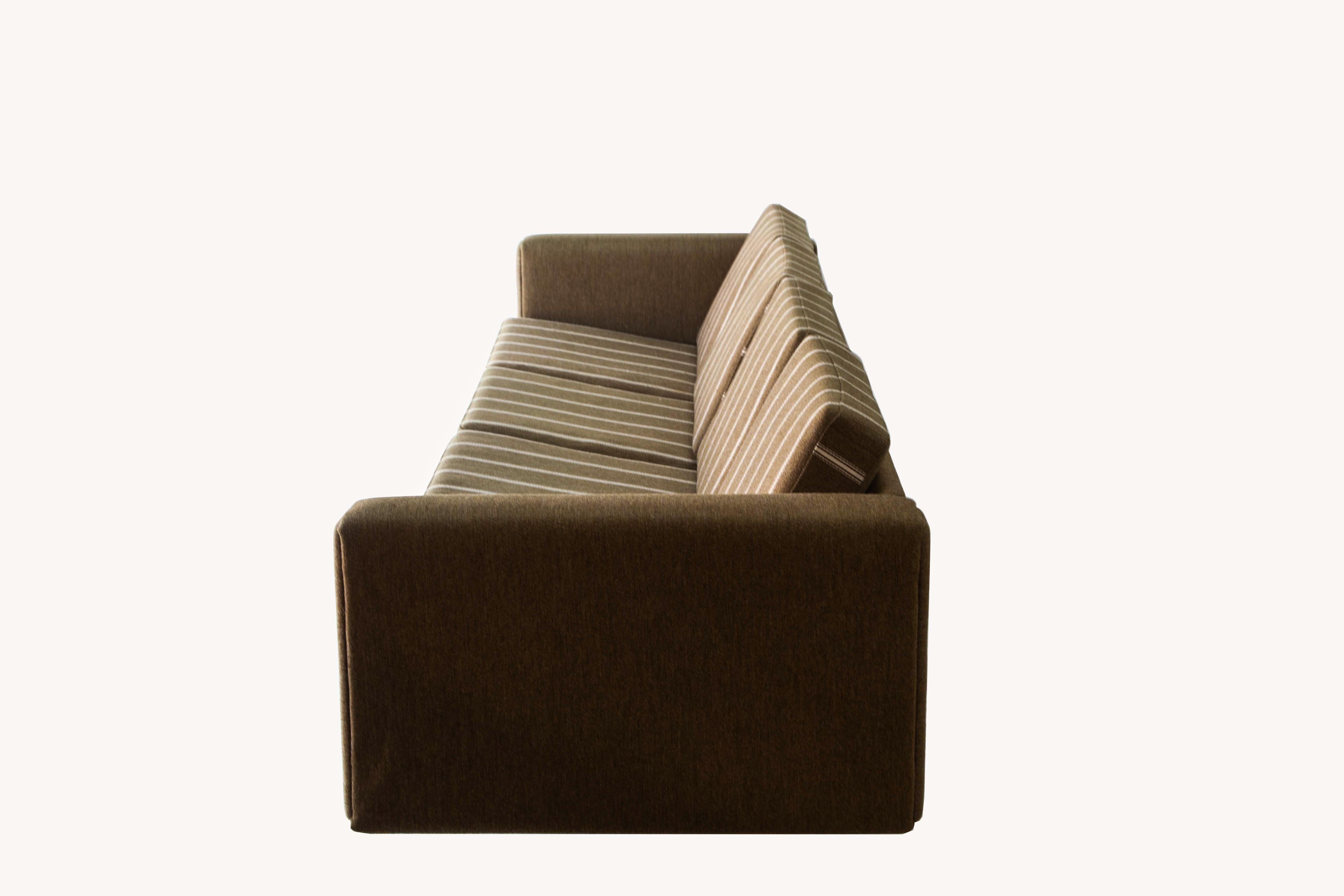 Danish Four-Seat Sofa by Wegner for GETAMA For Sale