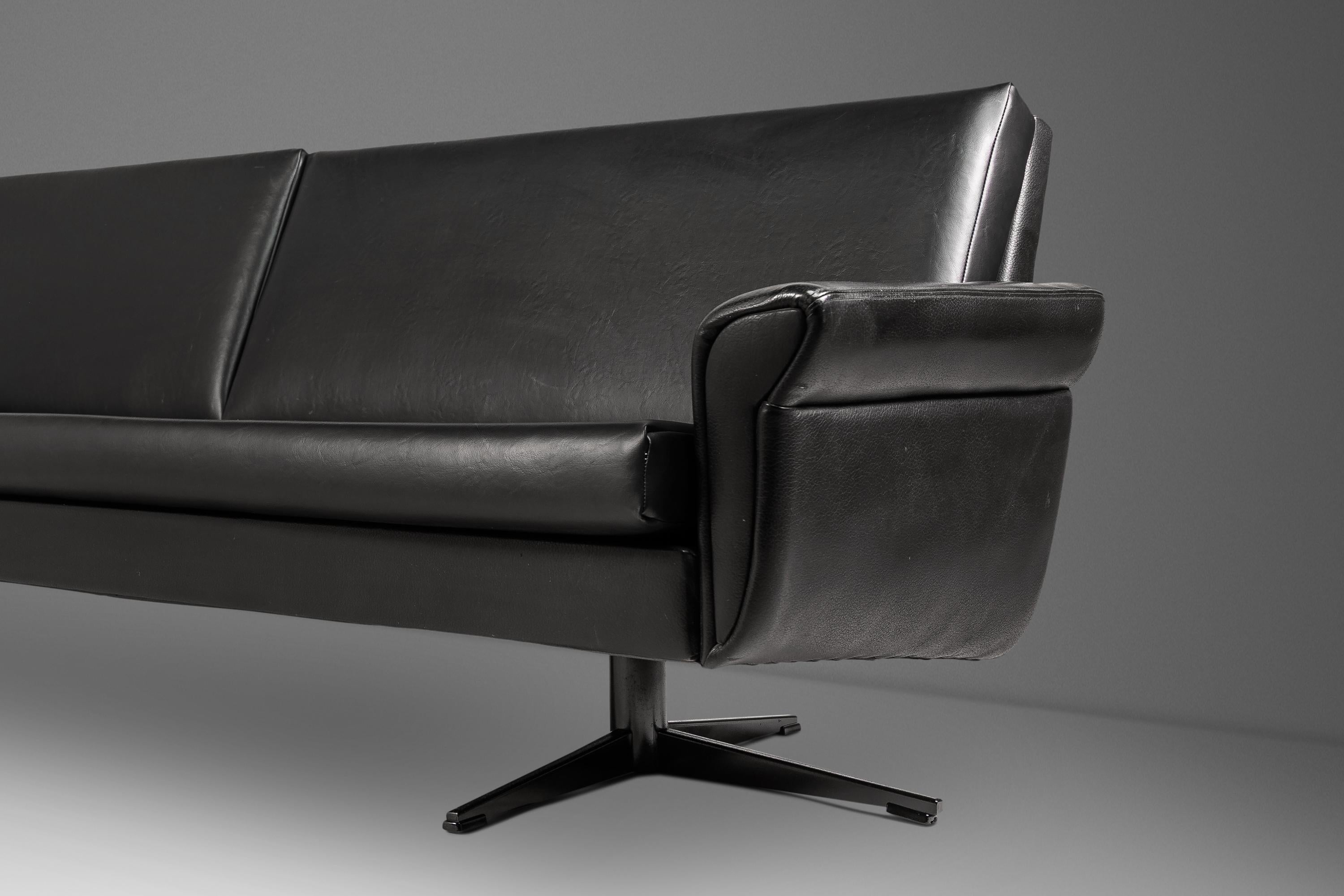 Four-Seat Sofa in Vinyl Attributed to H.W. Klein for Bramin, Denmark, c. 1960s For Sale 4