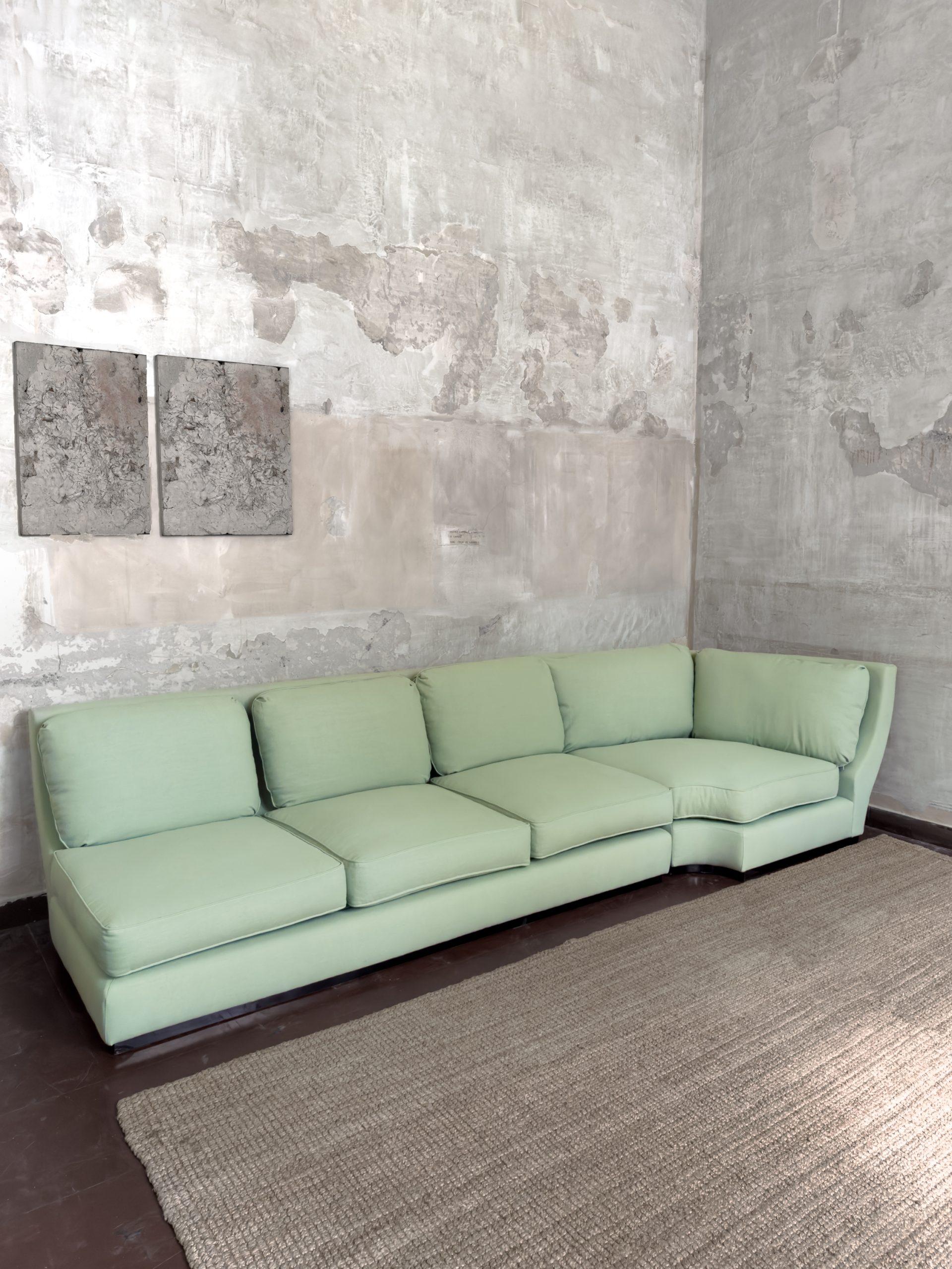 Four-Seater Corner Sofa
Product details
Sofa completely reupholstered in Dedar “Salicornia” fabric, col. 007
Dimensions: 330 L x 78 H x 100 P cm