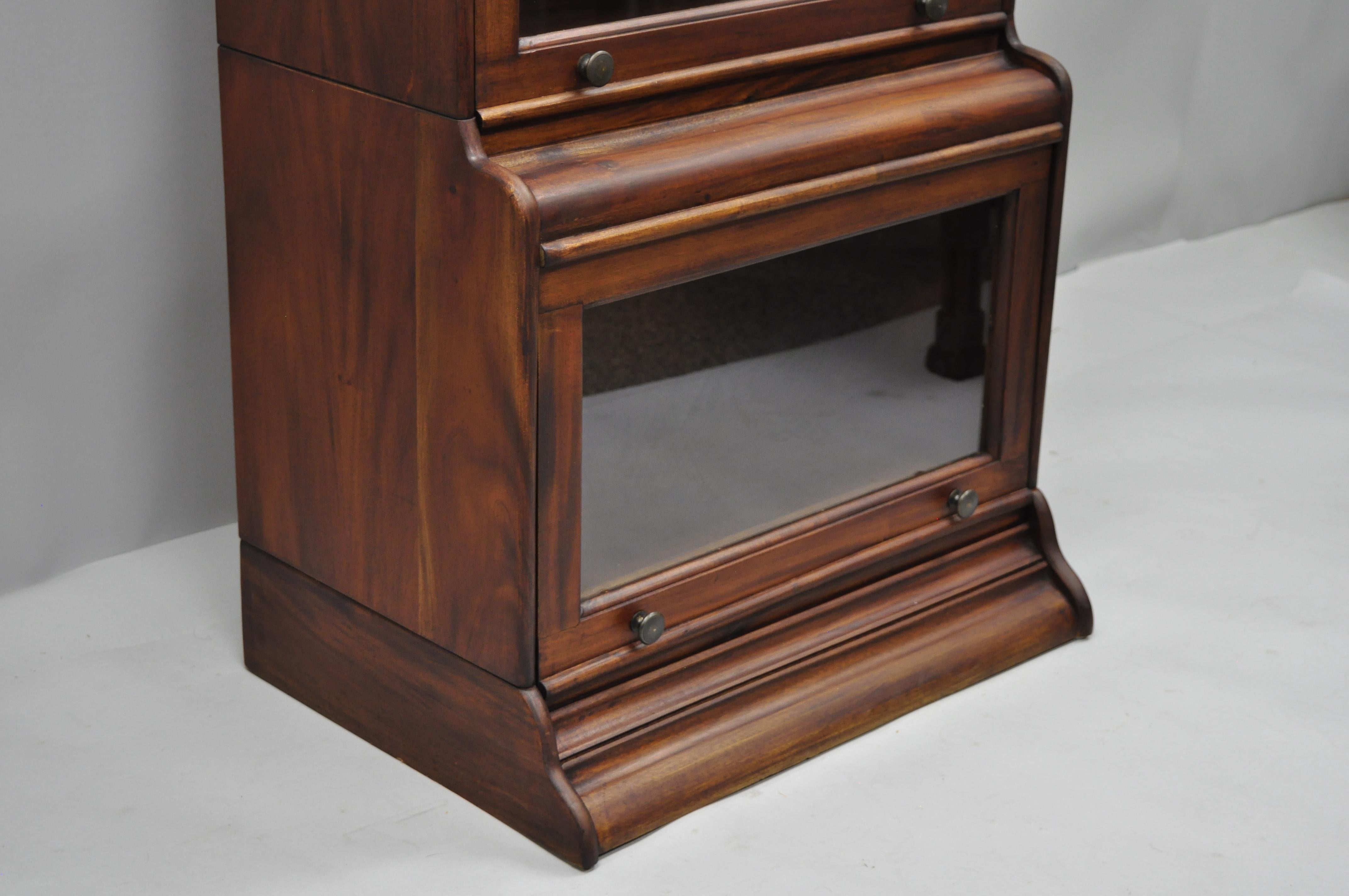 Four-Section Mahogany Narrow Barrister Lawyers Stacking Bookcase In Good Condition In Philadelphia, PA
