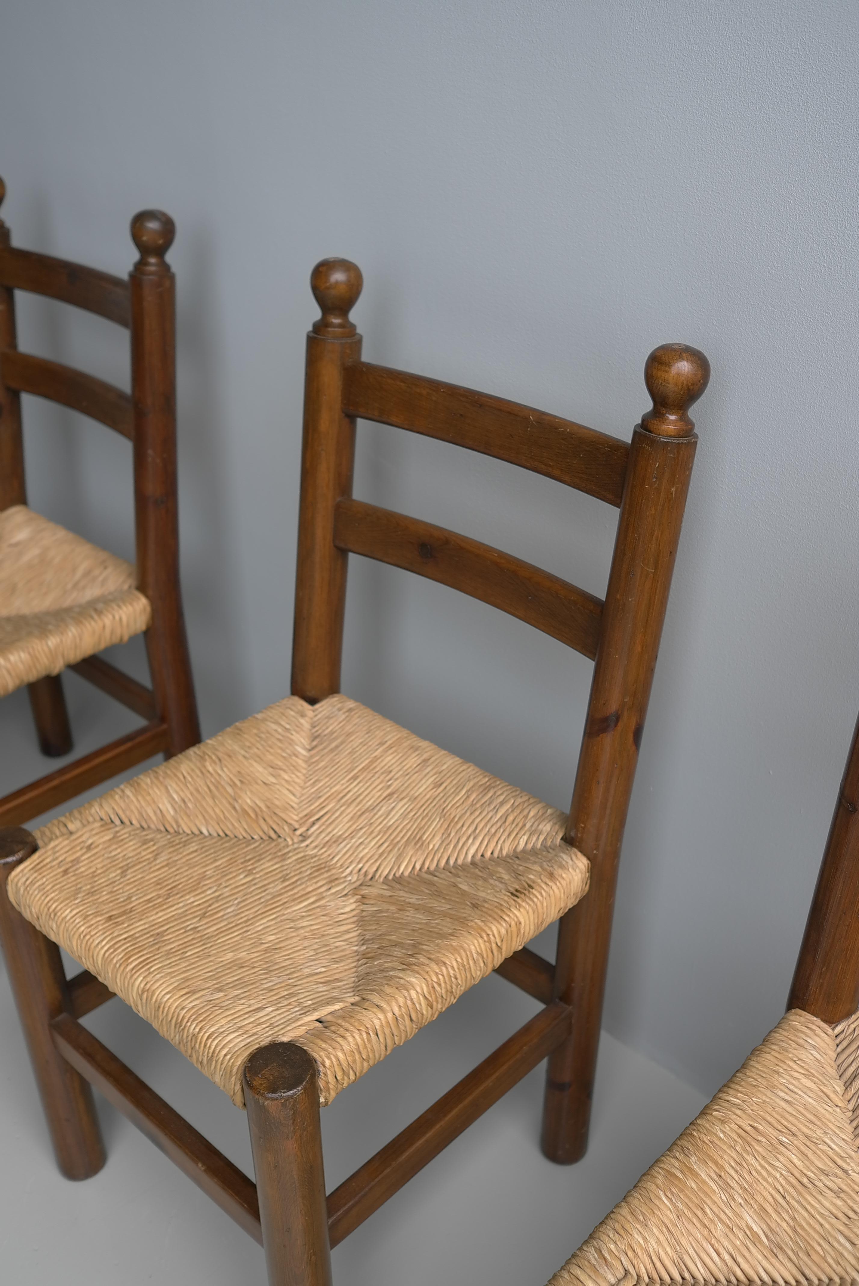 Four Solid Pine dining room chairs wit Rush seats in Style of Charles Dudouyt For Sale 3