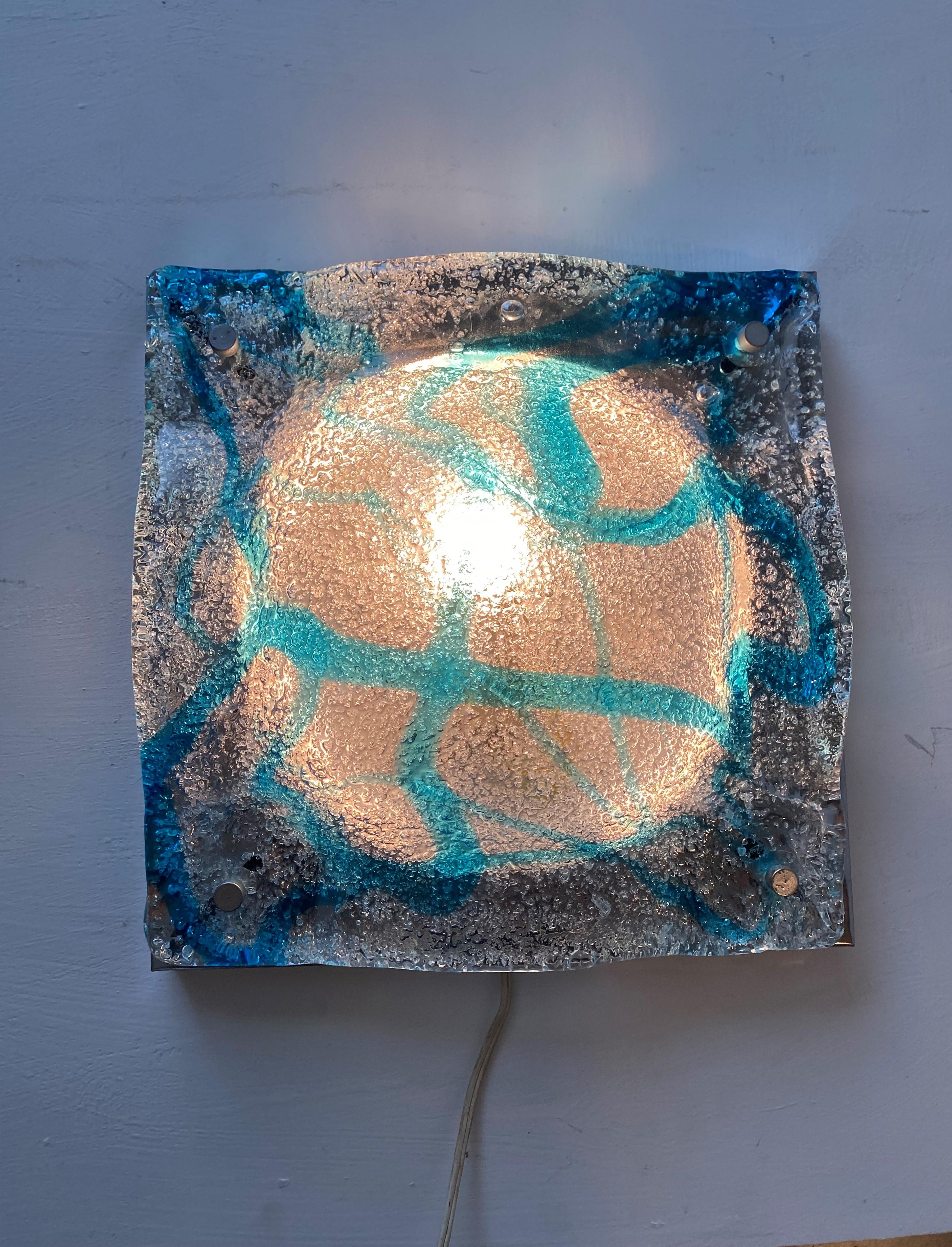 Ère spatiale Quatre appliques en verre de Murano de l'ère spatiale de Carlo Nason pour Mazzega en vente