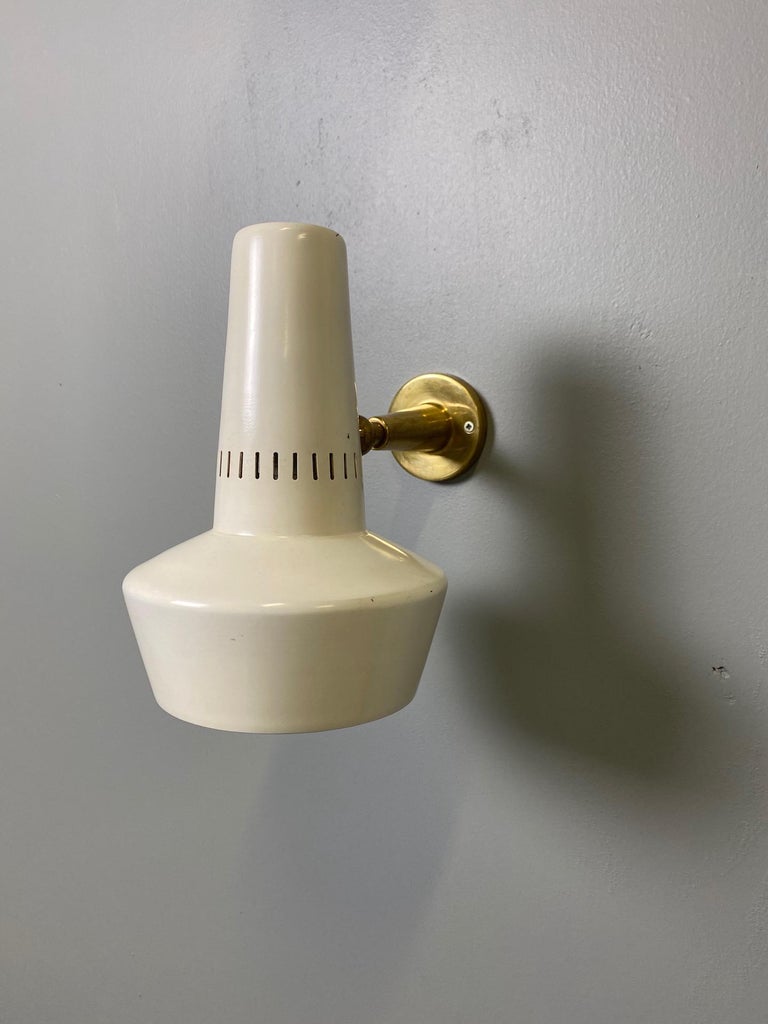 Four Stilnovo Brass Adjustable Wall Lamp, 1960s For Sale 9