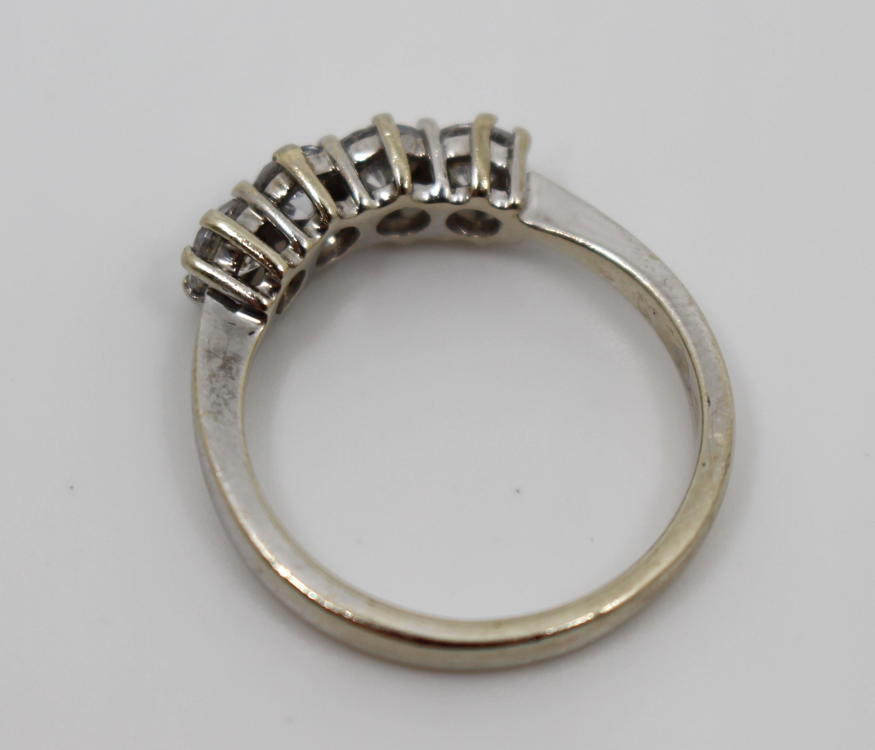 20th Century Four Stone Diamond Style Ring 9ct White Gold For Sale