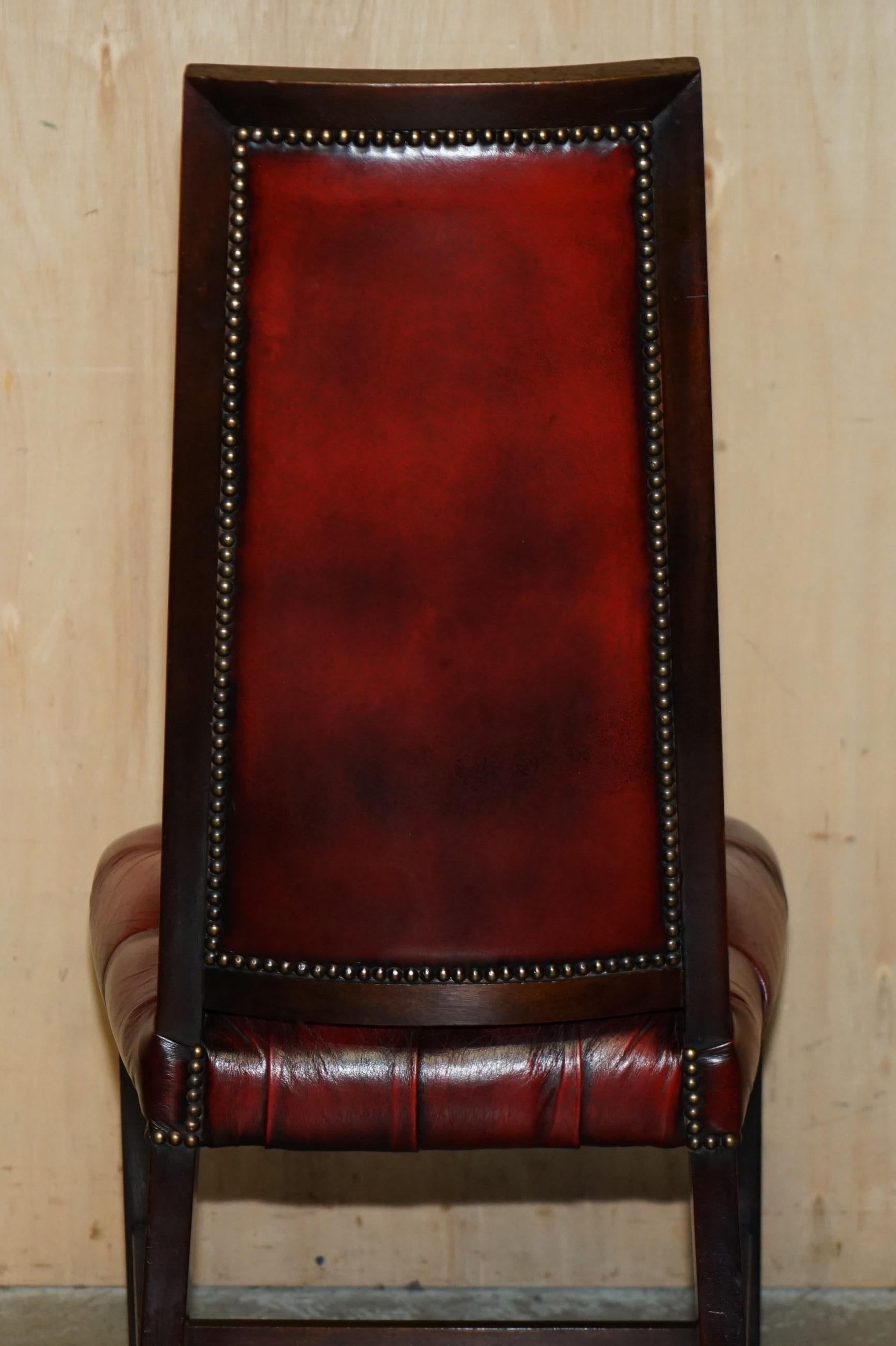 FOUR STUNNING VINTAGE OXBLOOD LEATHER HiGH BACK CHESTERFIELD DINING CHAIRS For Sale 6