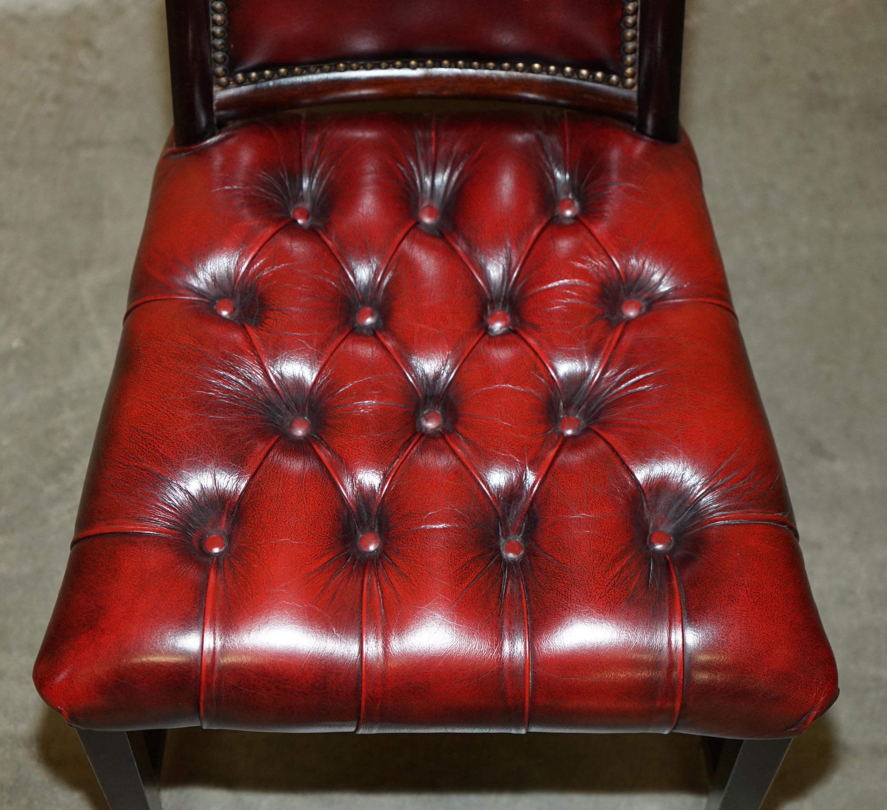 FOUR STUNNING VINTAGE OXBLOOD LEATHER HiGH BACK CHESTERFIELD DINING CHAIRS For Sale 9