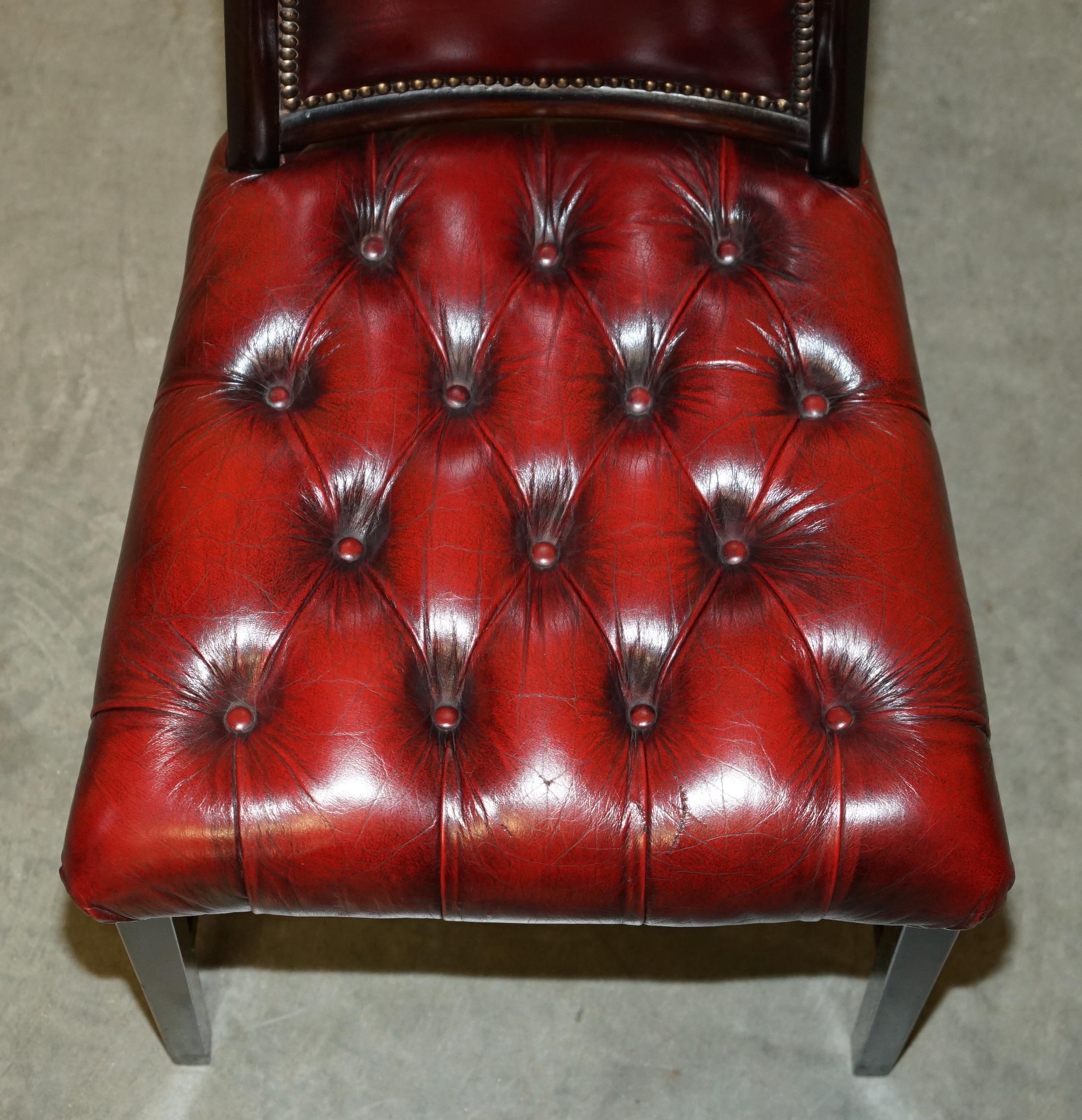 FOUR STUNNING VINTAGE OXBLOOD LEATHER HiGH BACK CHESTERFIELD DINING CHAIRS For Sale 12