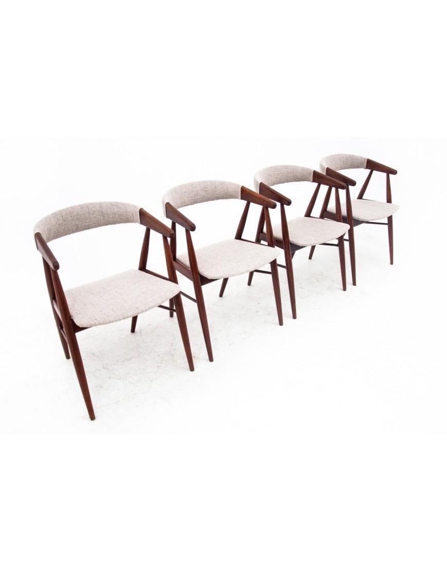 Vier Teakholzstühle von Ejner Larsen & Aksel Bender Madsen, Dänemark, 1960er Jahre. (Moderne der Mitte des Jahrhunderts) im Angebot