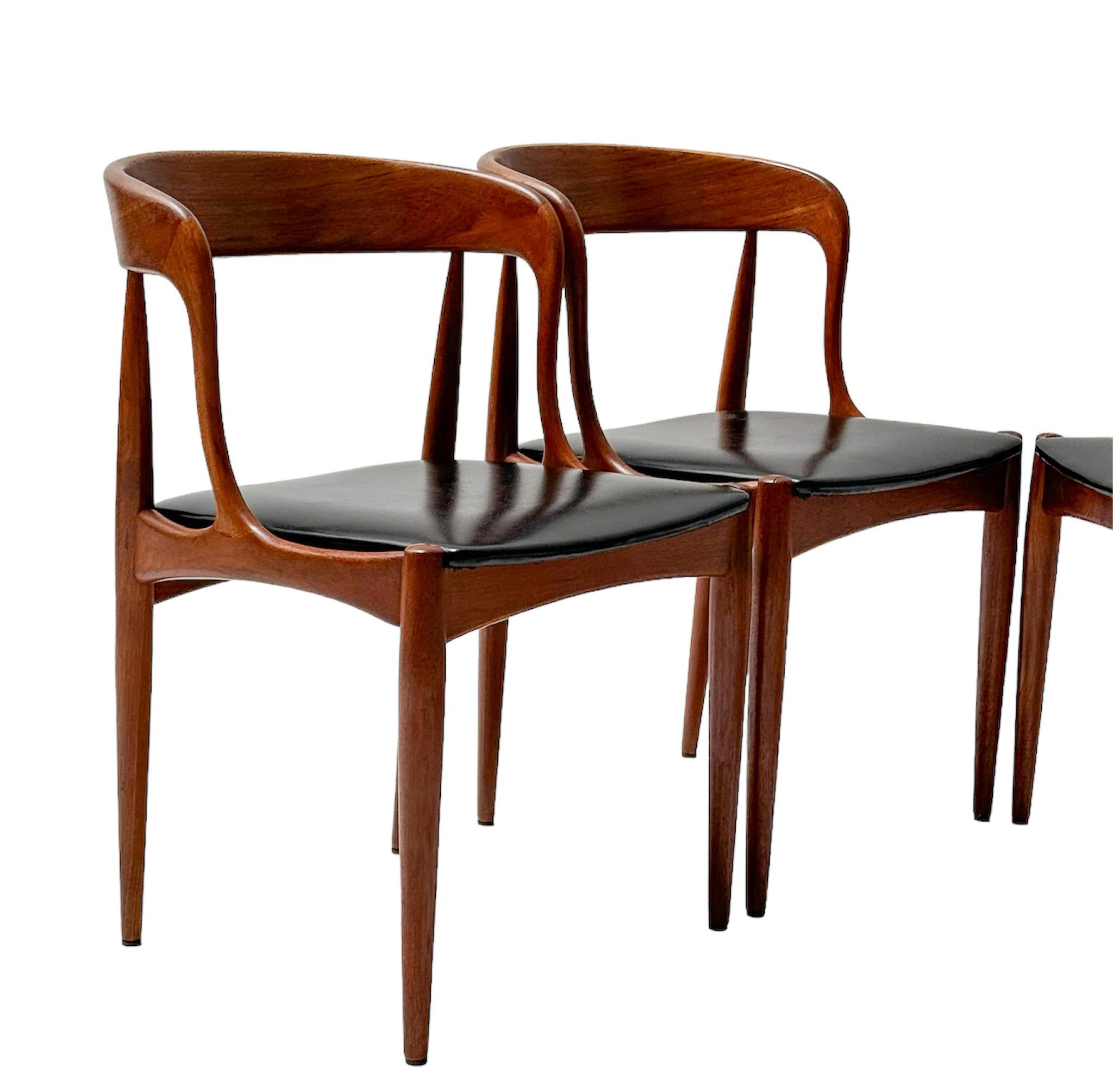 Mid-20th Century Four Teak Mid-Century Modern Dining Chairs by Johannes Andersen for Uldum, 1960s For Sale