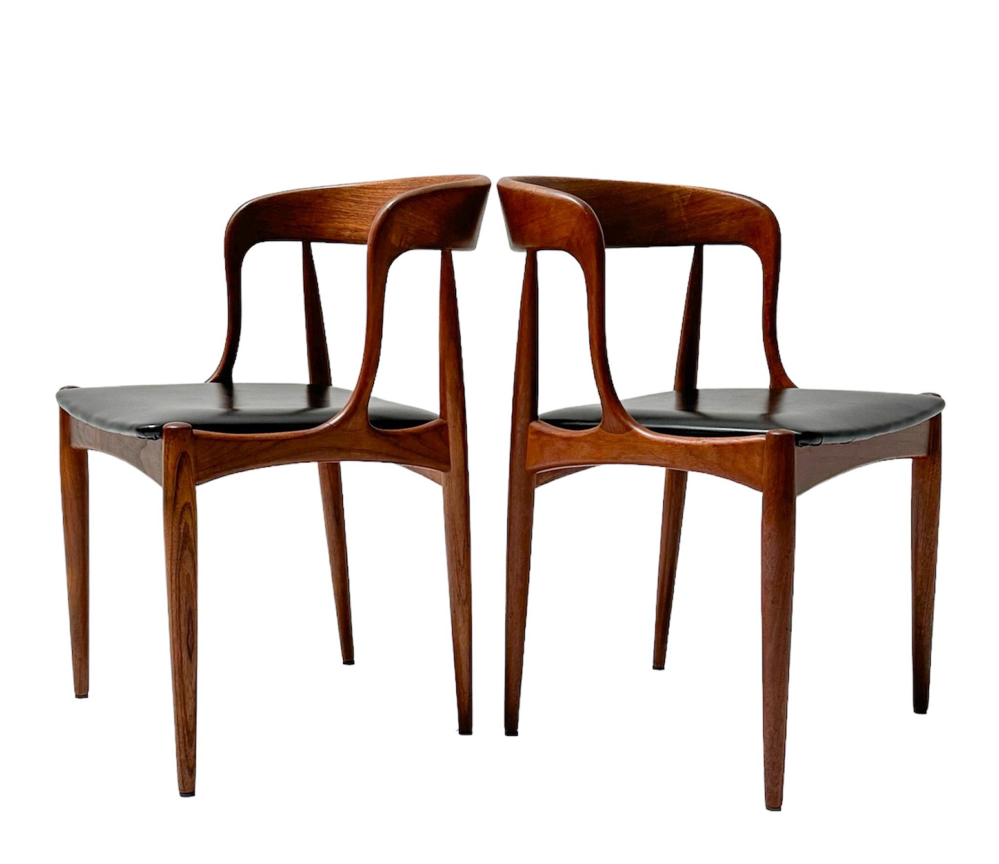 Four Teak Mid-Century Modern Dining Chairs by Johannes Andersen for Uldum, 1960s For Sale 2