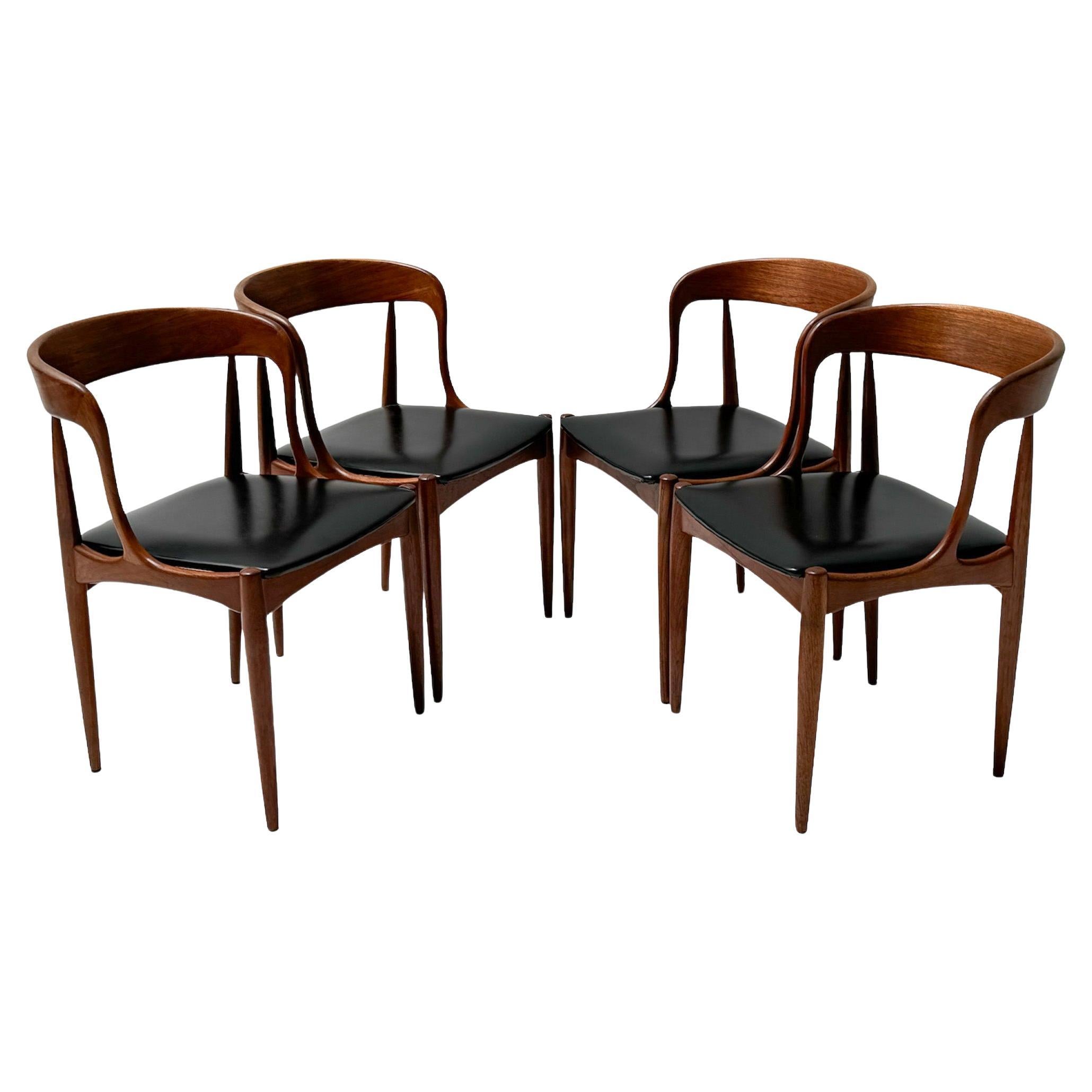 Four Teak Mid-Century Modern Dining Chairs by Johannes Andersen for Uldum, 1960s For Sale