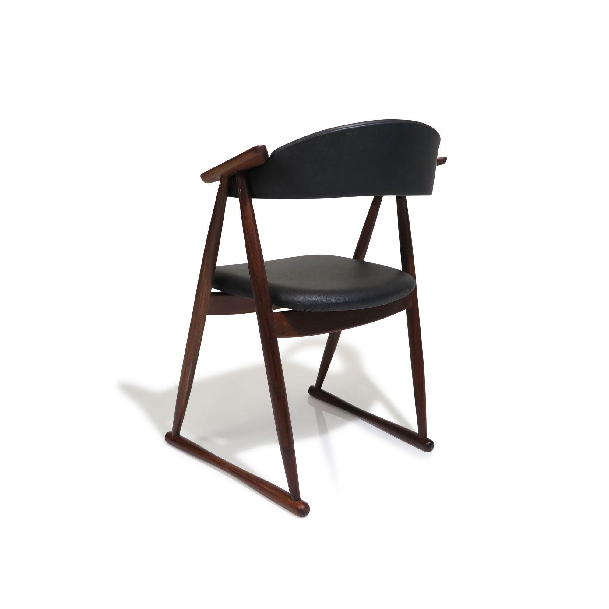 Four Unique Scandinavian Teak Dining Chairs For Sale 3