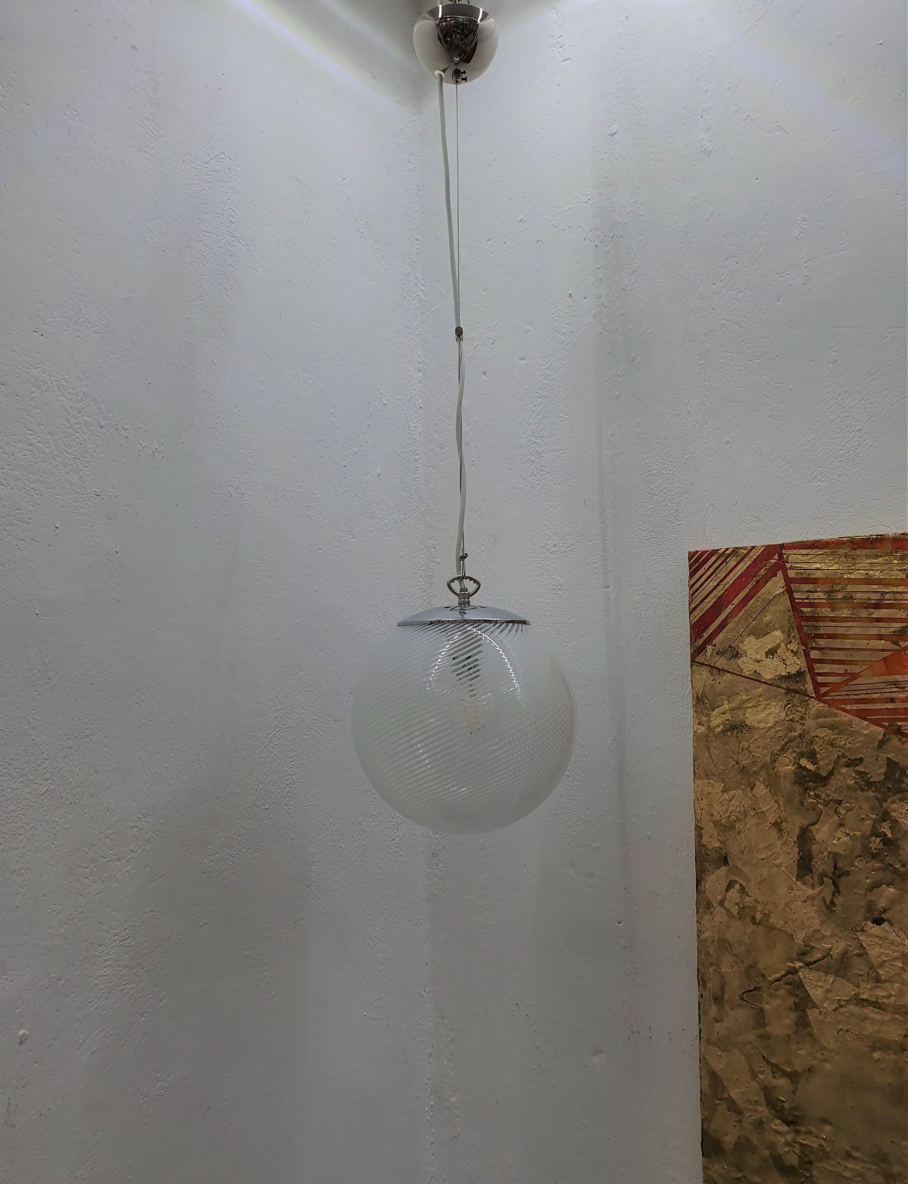 Four Venini, 'Tessuto' Chandelier or Lantern in Murano Glass, circa 1970s In Good Condition For Sale In Merida, Yucatan