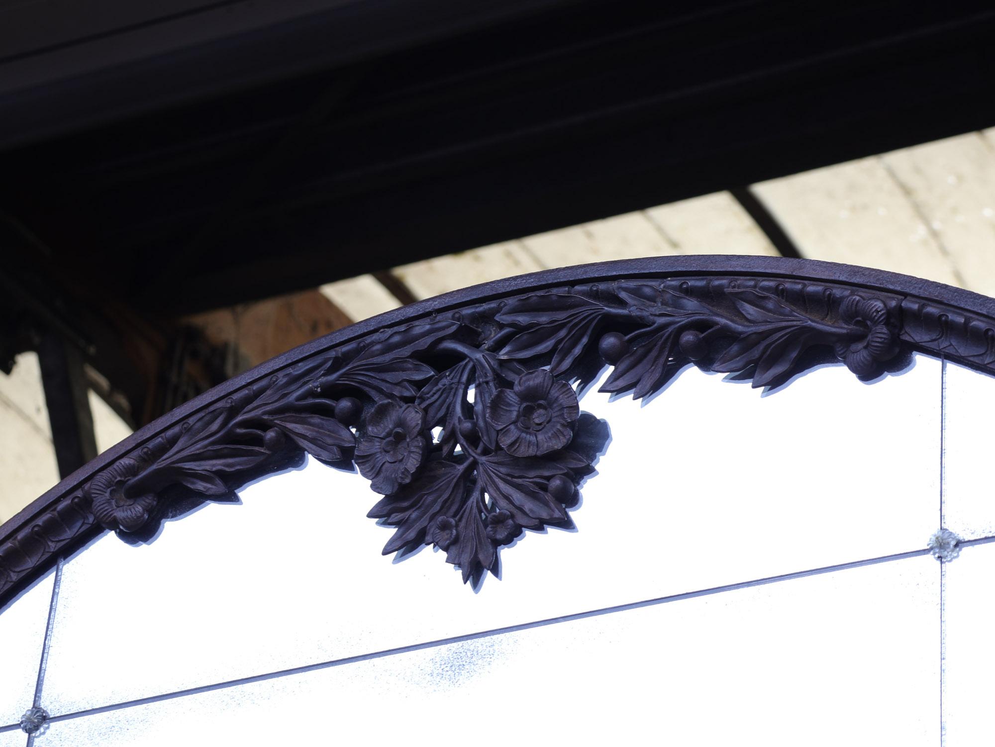 Four Very Large Mirrors in Iron Frame with Arches by Architect Viollet-le-Duc For Sale 2