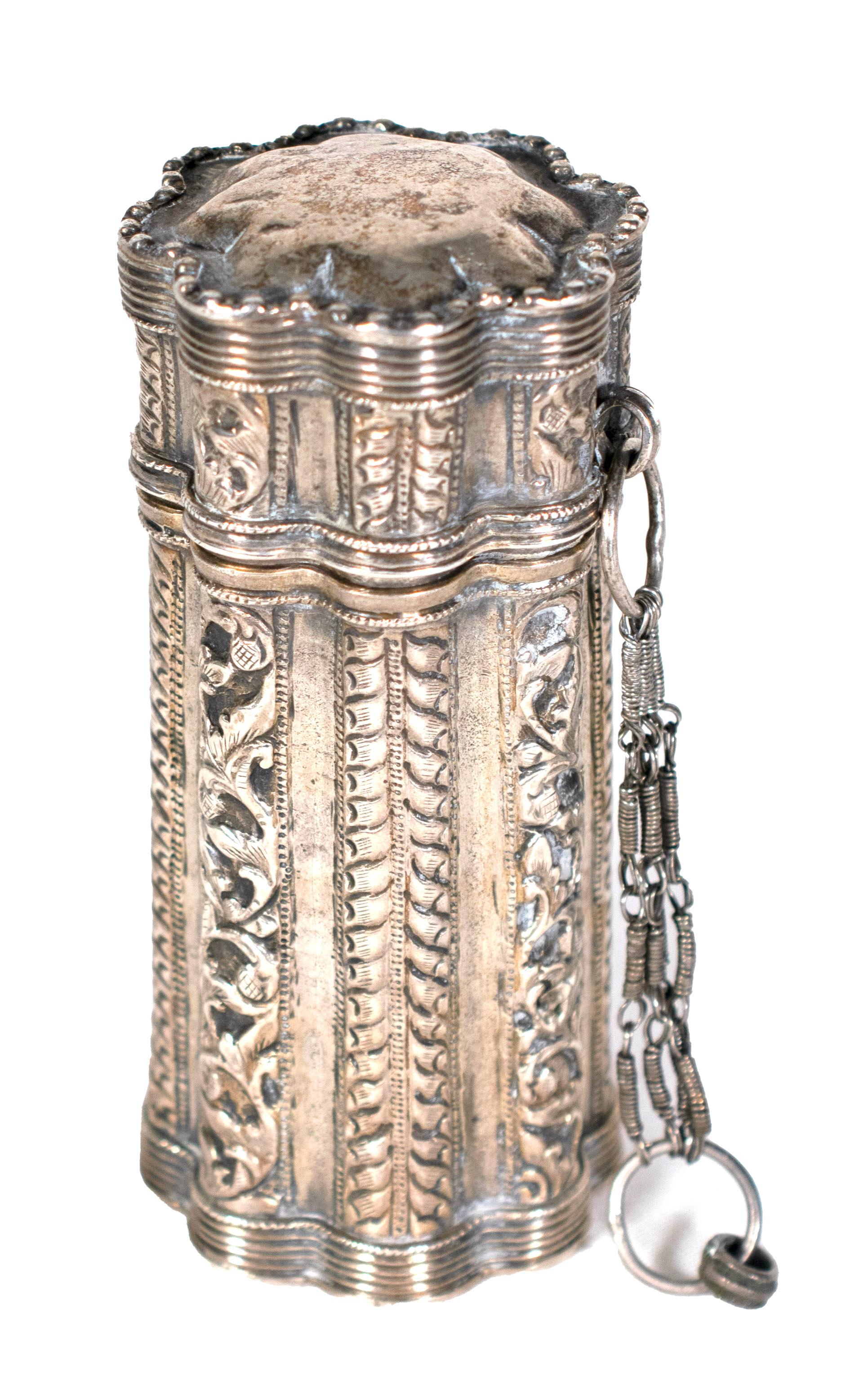 Modern Four Vessels with Indonesian Lids in Repoussé Silver For Sale