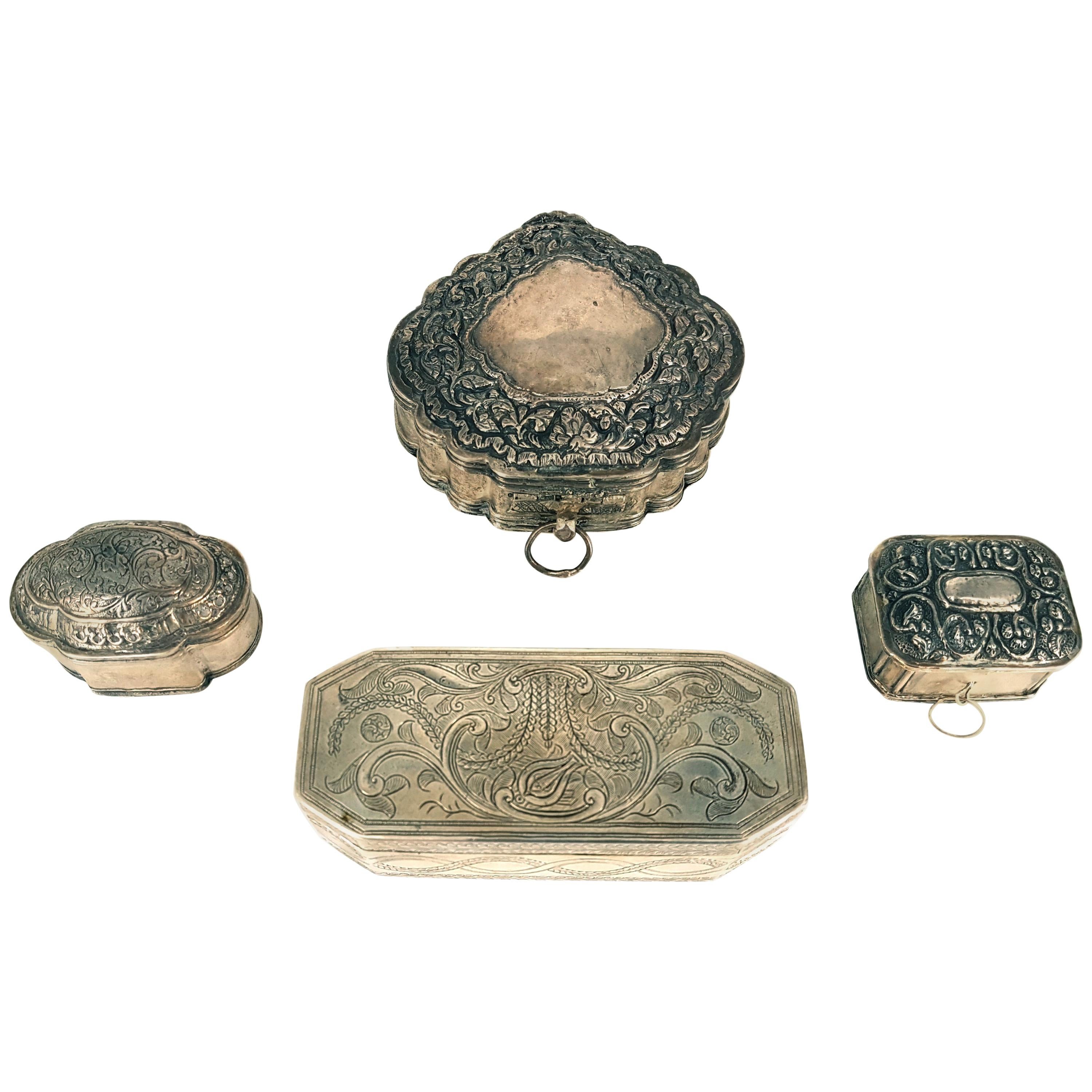 Four Vessels with Indonesian Lids in Silver For Sale