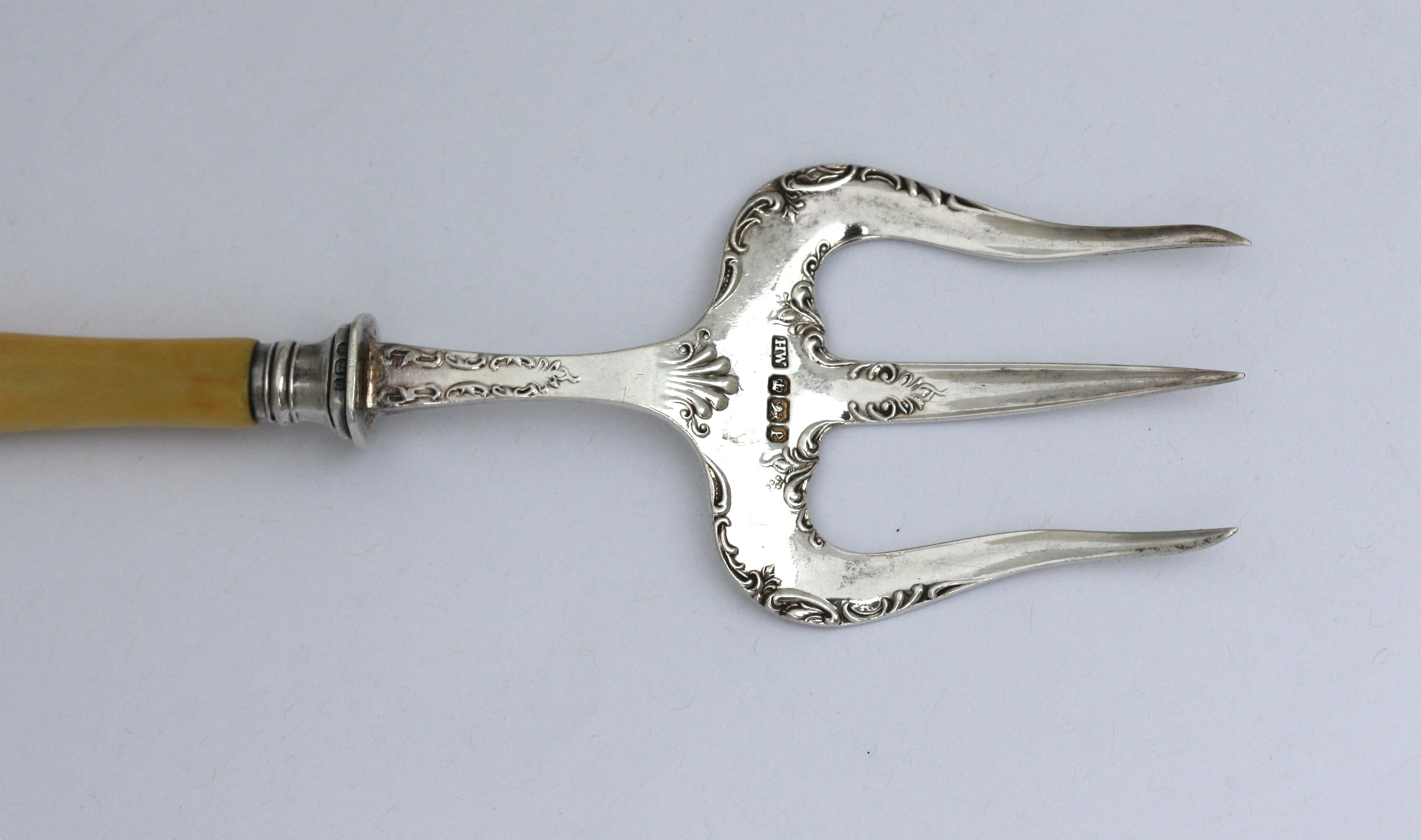 Vier viktorianische Silver Serving Pieces (19. Jahrhundert) im Angebot