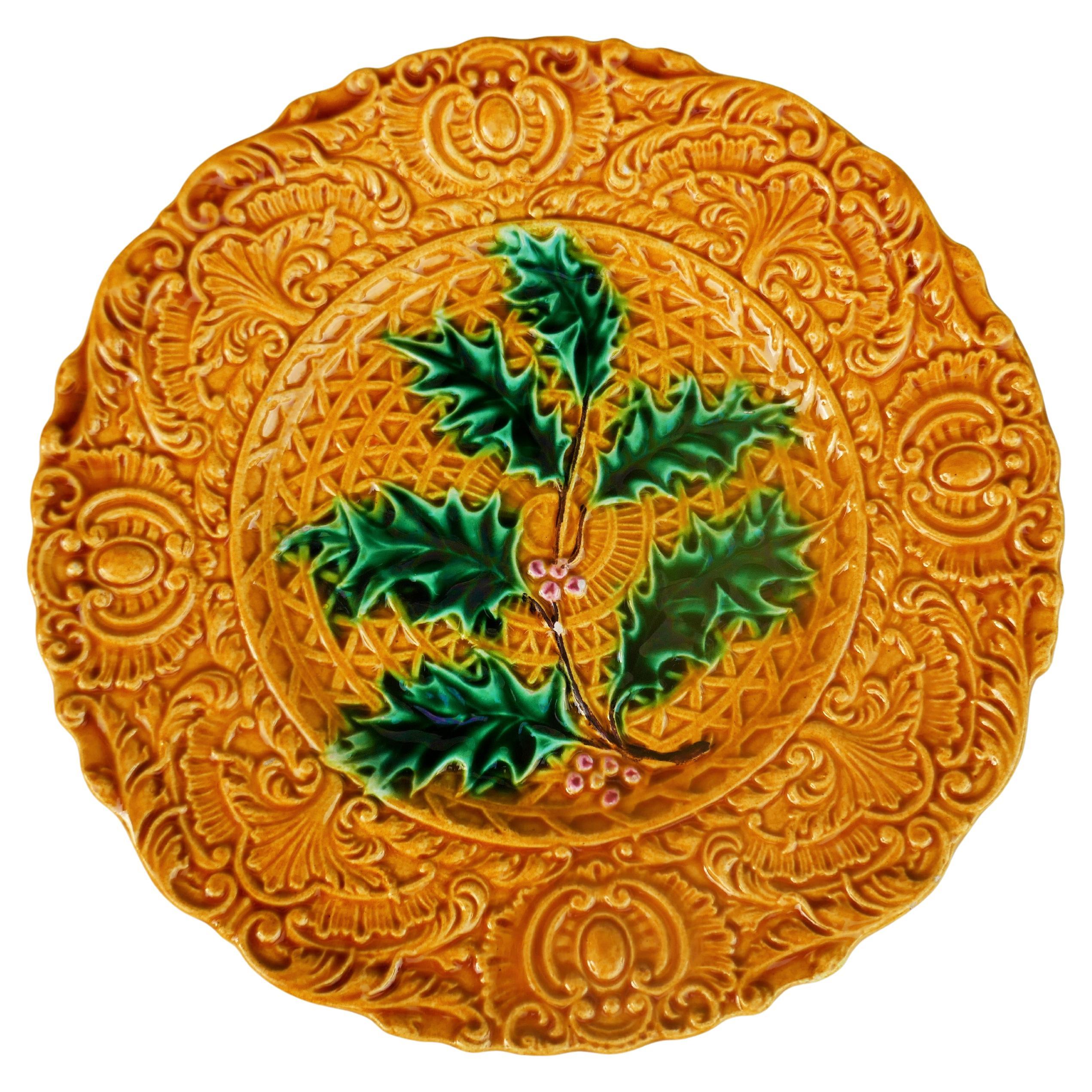 19th Century Quatre assiettes en faïence Villeroy & Boch en vente