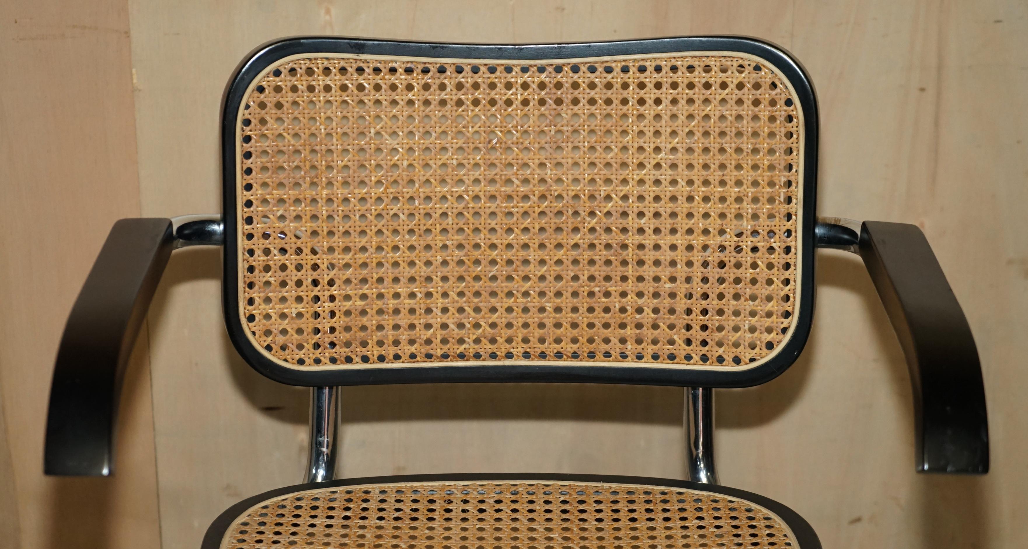 italien Quatre chaises de salle à manger vintage 1970 Made in Italy Stamped Marcel Breuer Cesca Knoll en vente
