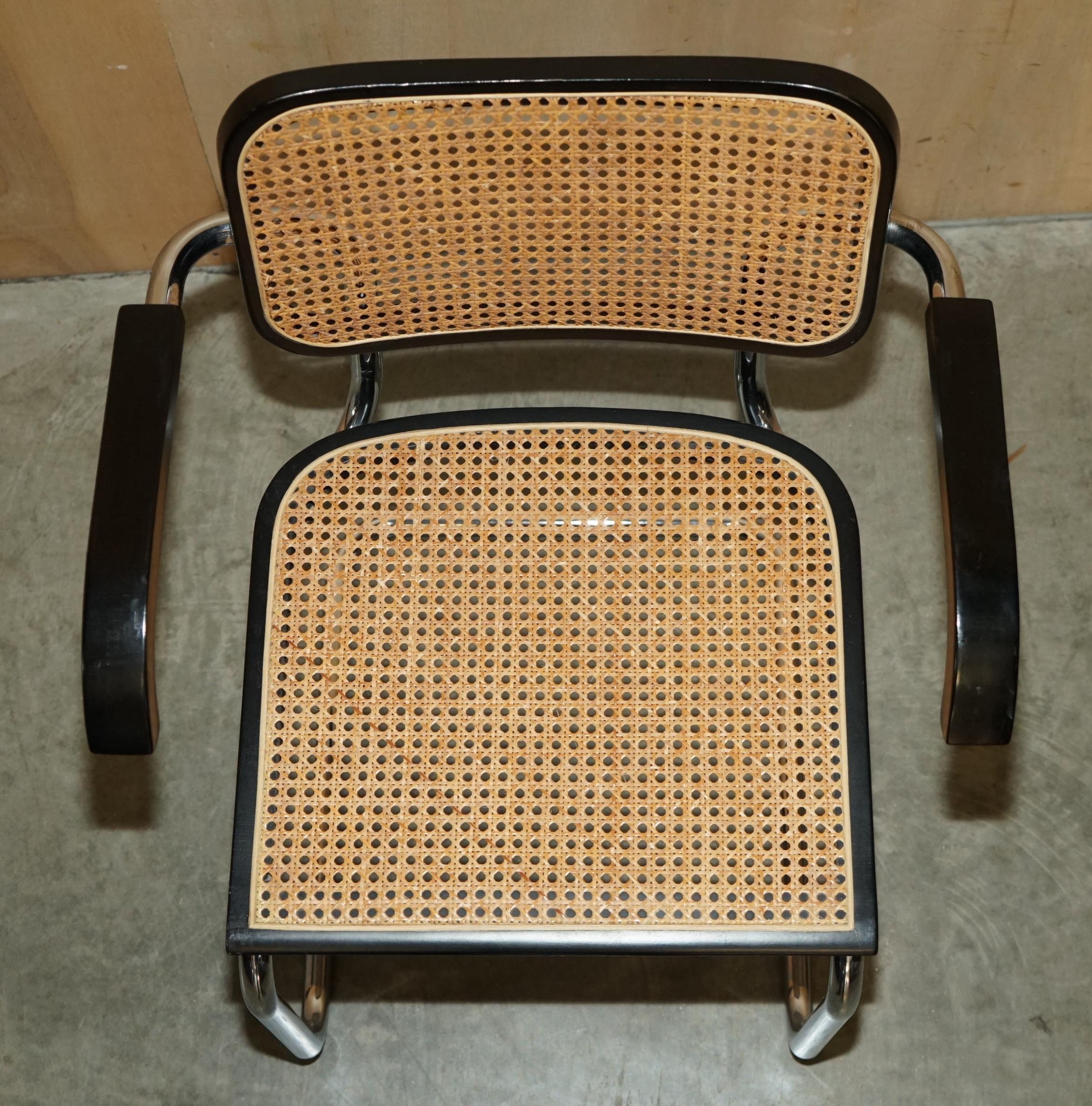 Quatre chaises de salle à manger vintage 1970 Made in Italy Stamped Marcel Breuer Cesca Knoll en vente 1