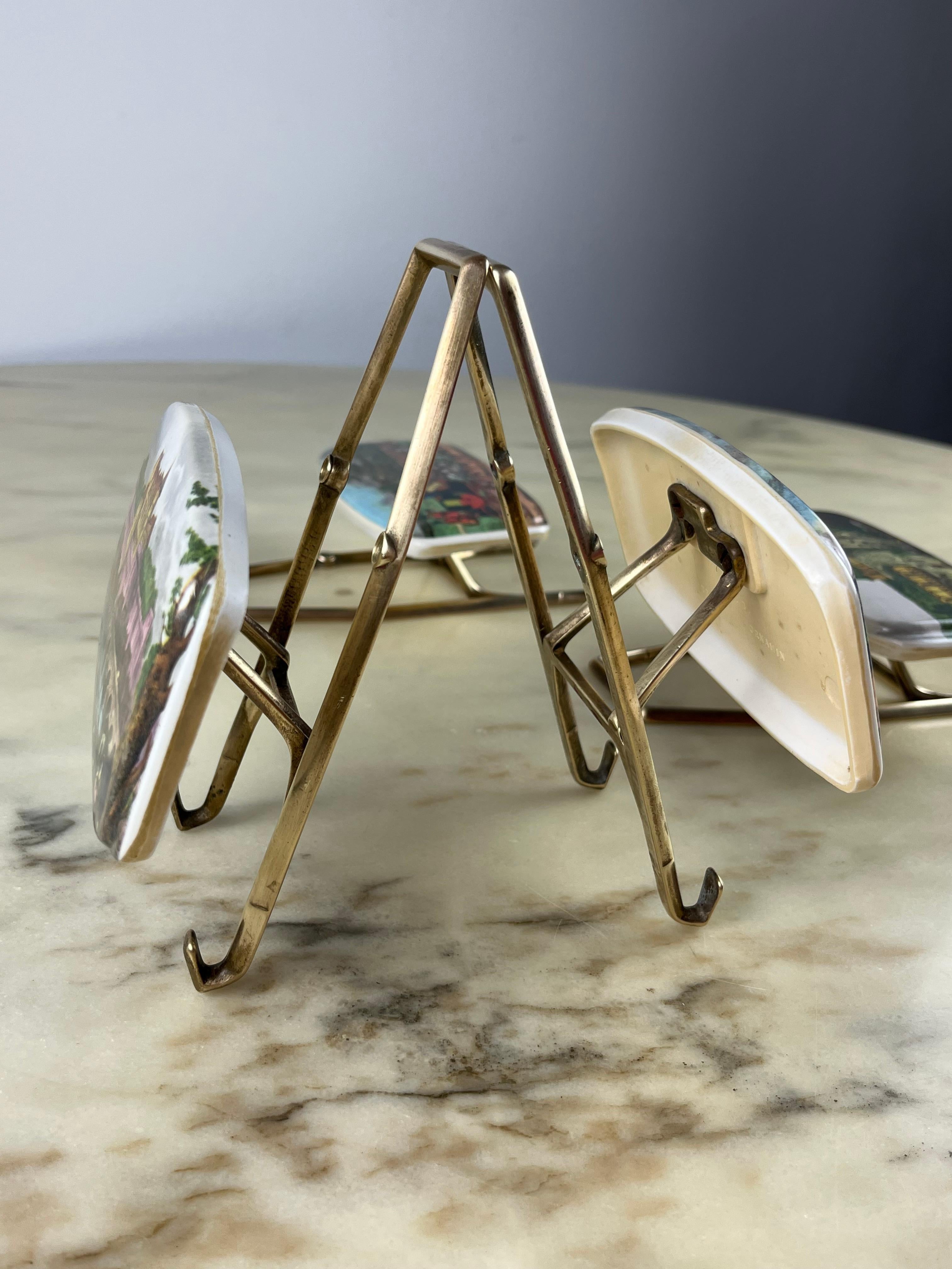 Four Vintage Brass Hangers, Italy, 1960s In Good Condition For Sale In Palermo, IT