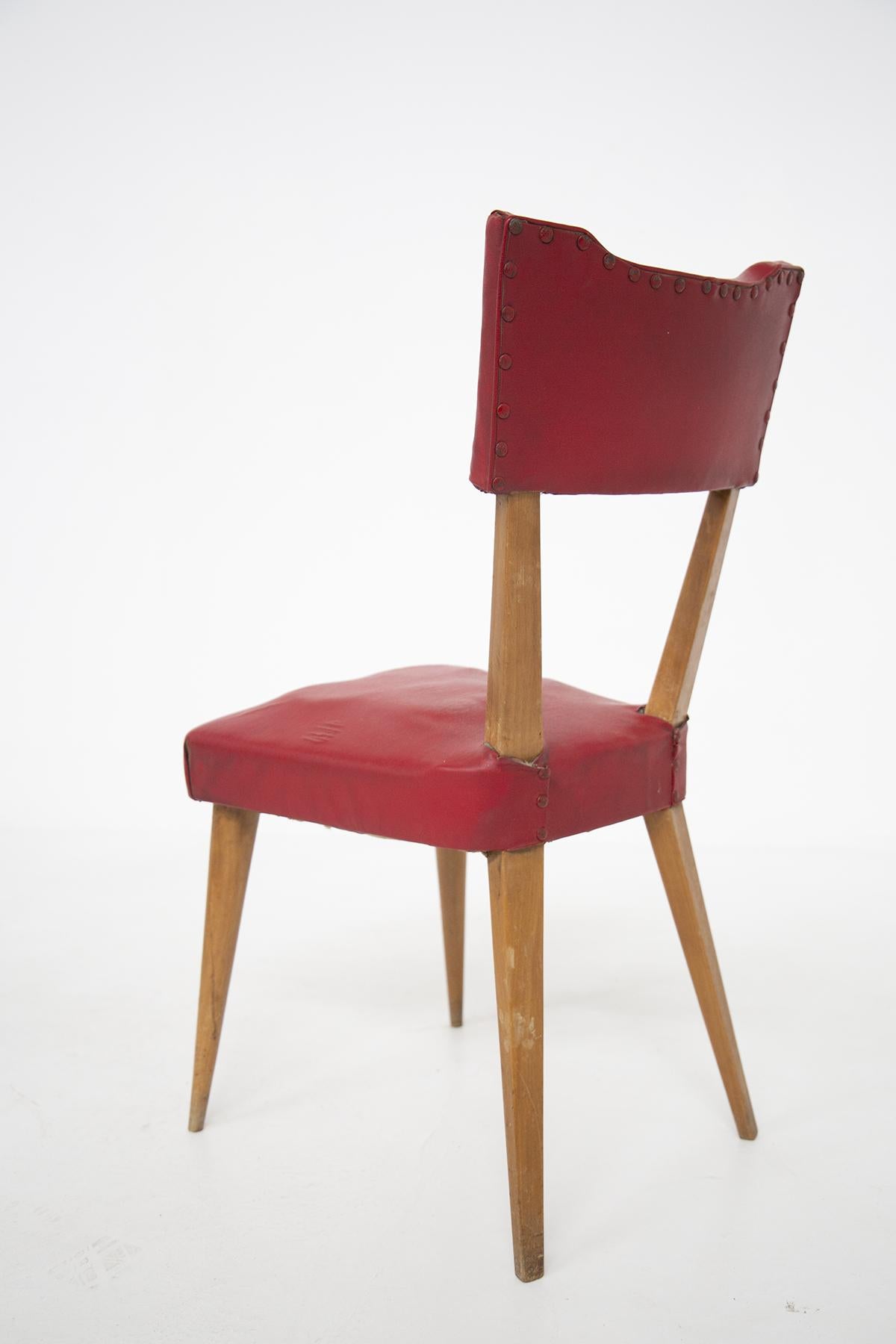 Four Vintage Chairs of French Manufacture In Good Condition For Sale In Milano, IT