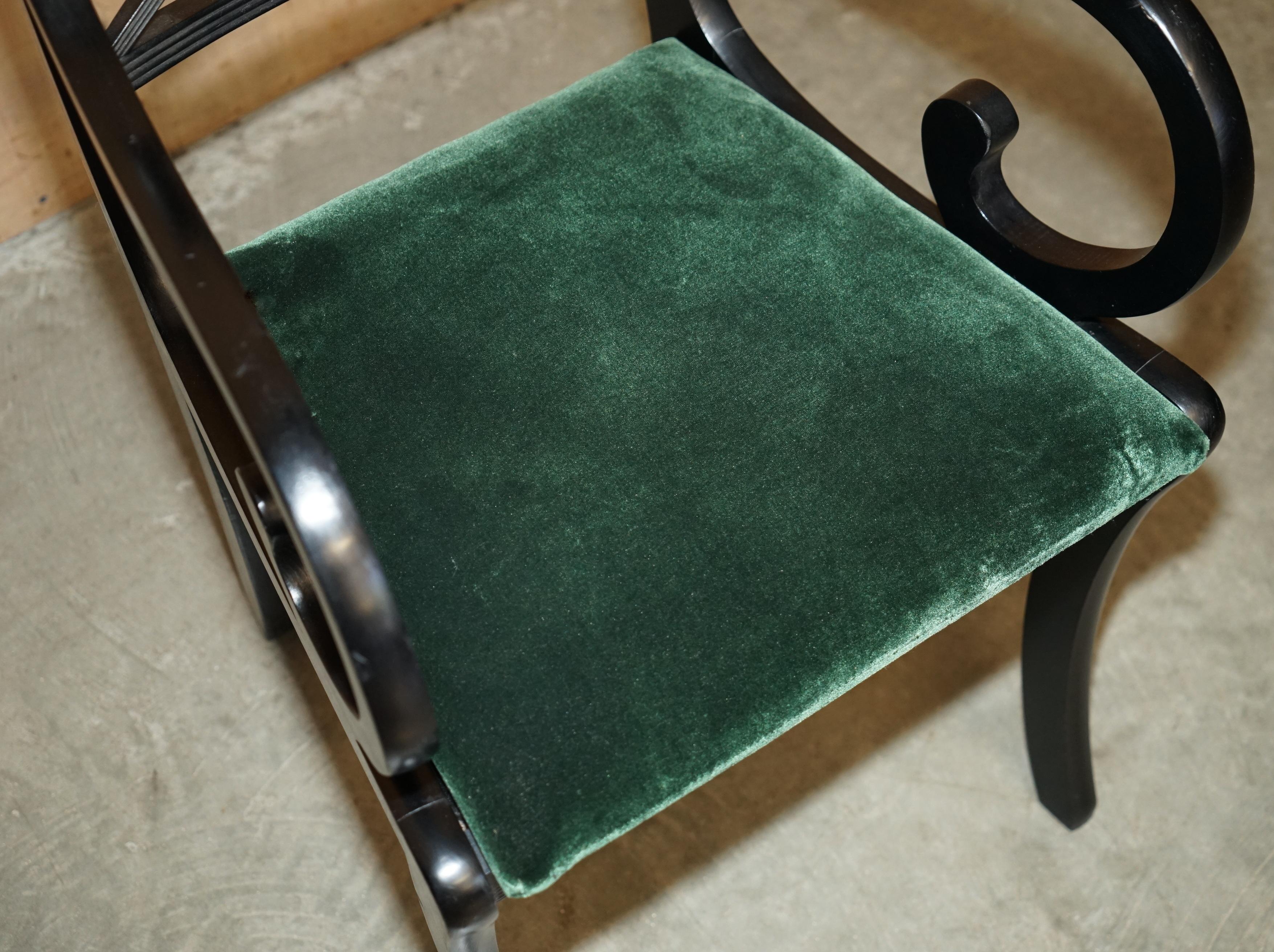 Wood FOUR VINTAGE ENGLISH REGENCY EBONISED SABRE LEG GREEN VELVET DINING CHAiRS 4 For Sale