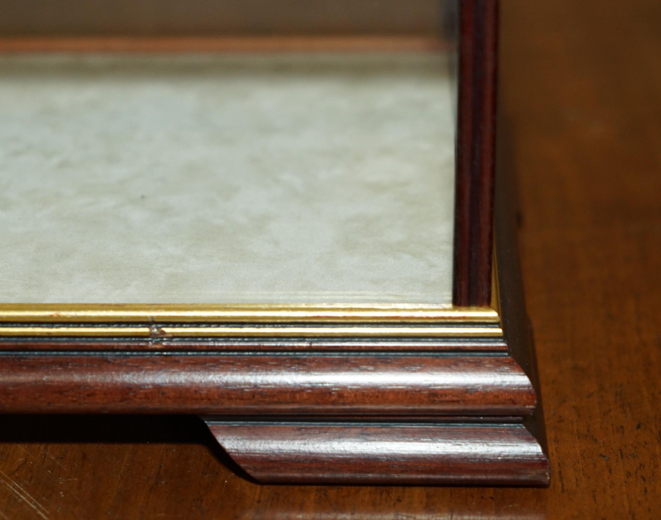 20th Century FOUR VINTAGE HARDWOOD & GLASS TABLE TOP DISPLAY CASES FOR TRiNKETS 21X32X15CM For Sale